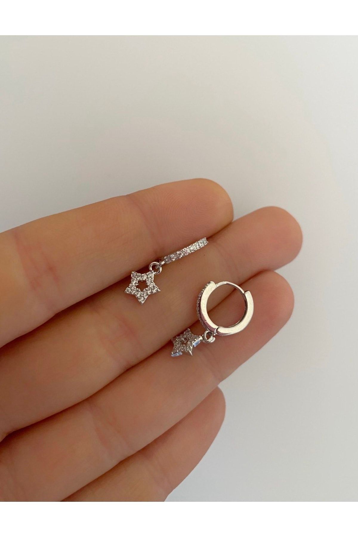 Cerrahi Çelik Tragus Helix Lobe Rook Uyumlu Zirkon Taşlı Sallantılı Halka Piercing_0