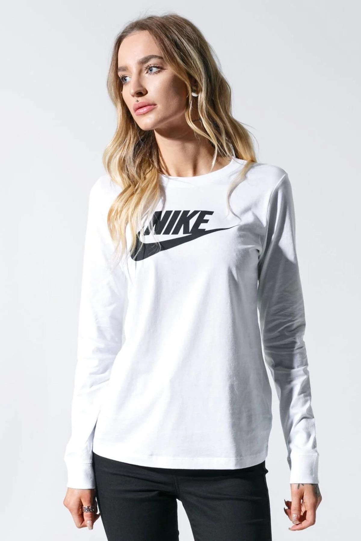 Nike Sportswear Pamuklu Standart Kesim Beyaz Uzun Kollu Kadın Tişörtü