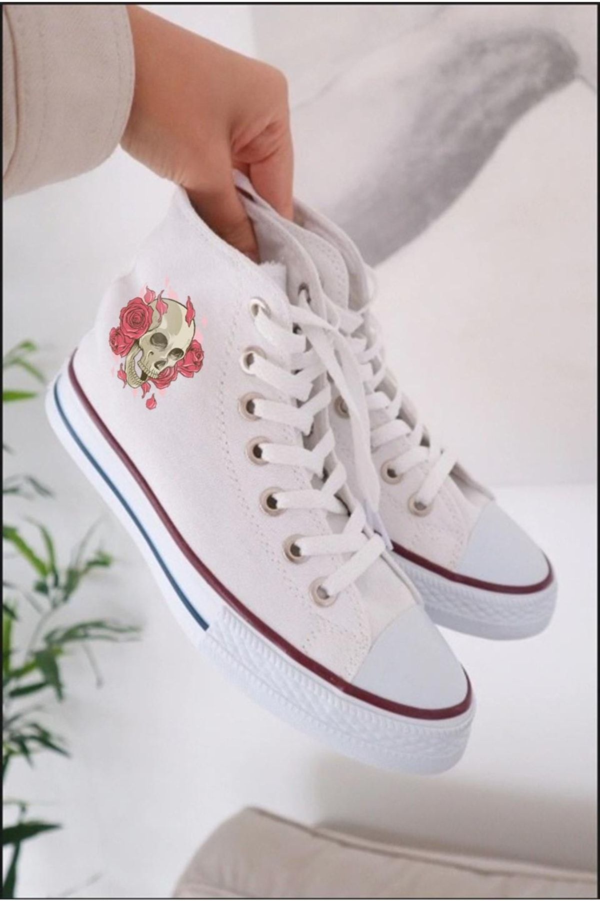 Touz Moda Dompuleri Moda Flower Skull Baskılı Beyaz Kanvas Ayakkabı