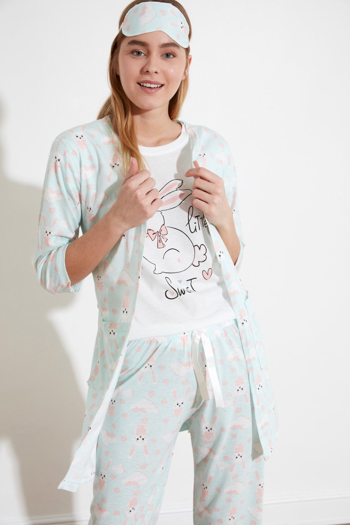TRENDYOLMİLLA Mint Grafik Baskılı 4'lü Takım Örme Pijama Takımı THMSS21PT0028