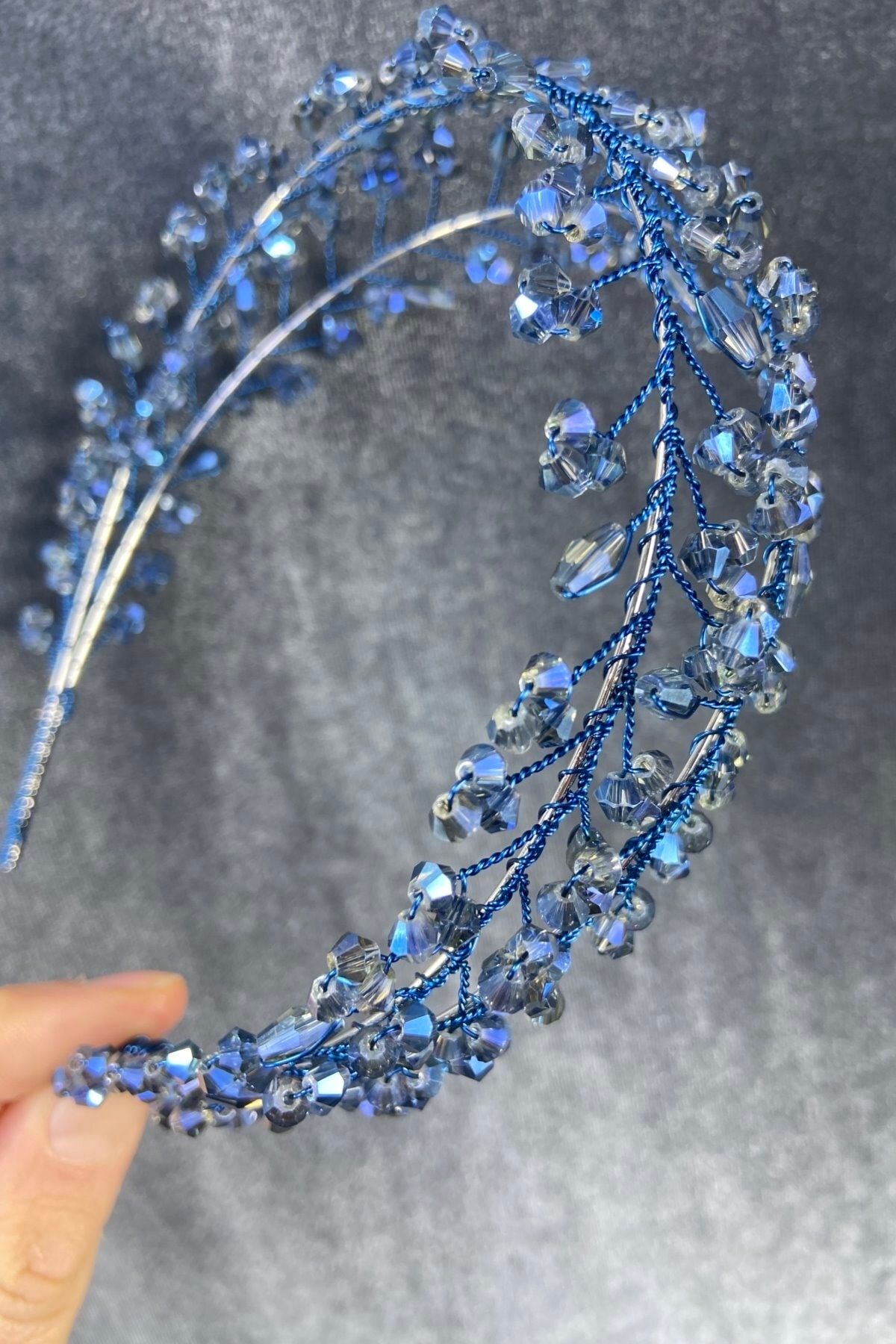 Hobigram Yeni Sezon Gelin Aksesuarı Indigo Mavi Kristal Taşlı El Yapımı Maria Model Kına Ve Gelin Tacı