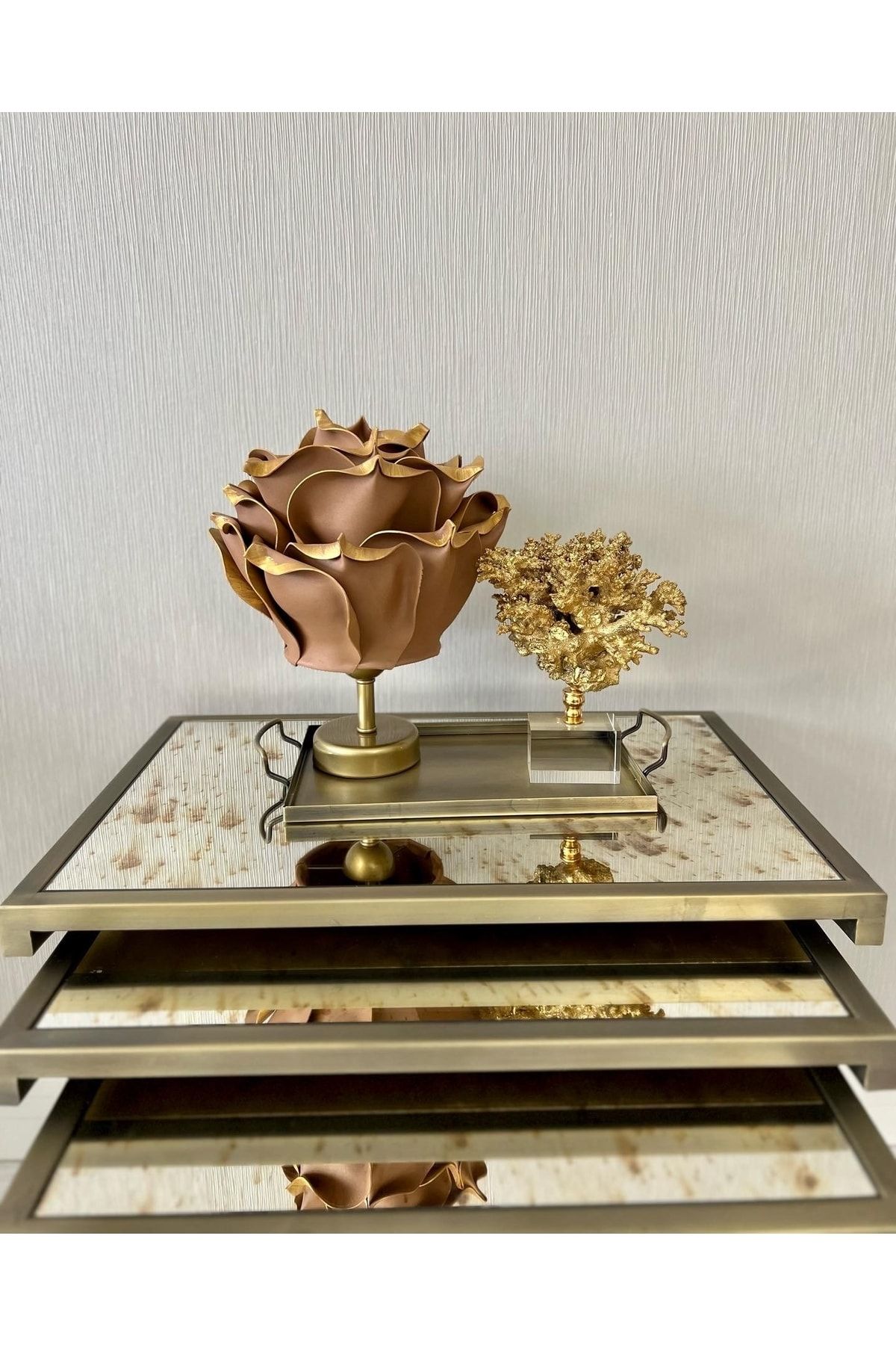 Maison Avf Dekor Yapay Eva Çiçeği Kablosuz Masa Lambası Üst Gold Kahve-alt Eskitme Gold(9v Pil 75-90 Saat)