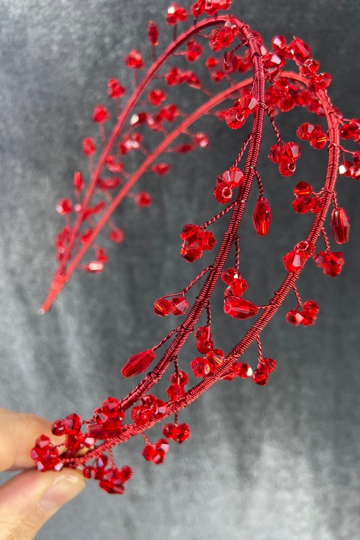 Hobigram Yeni Sezon Gelin Aksesuarı Kırmızı Kristal Taşlı El Yapımı Angel Model Kına Ve Gelin Tacı