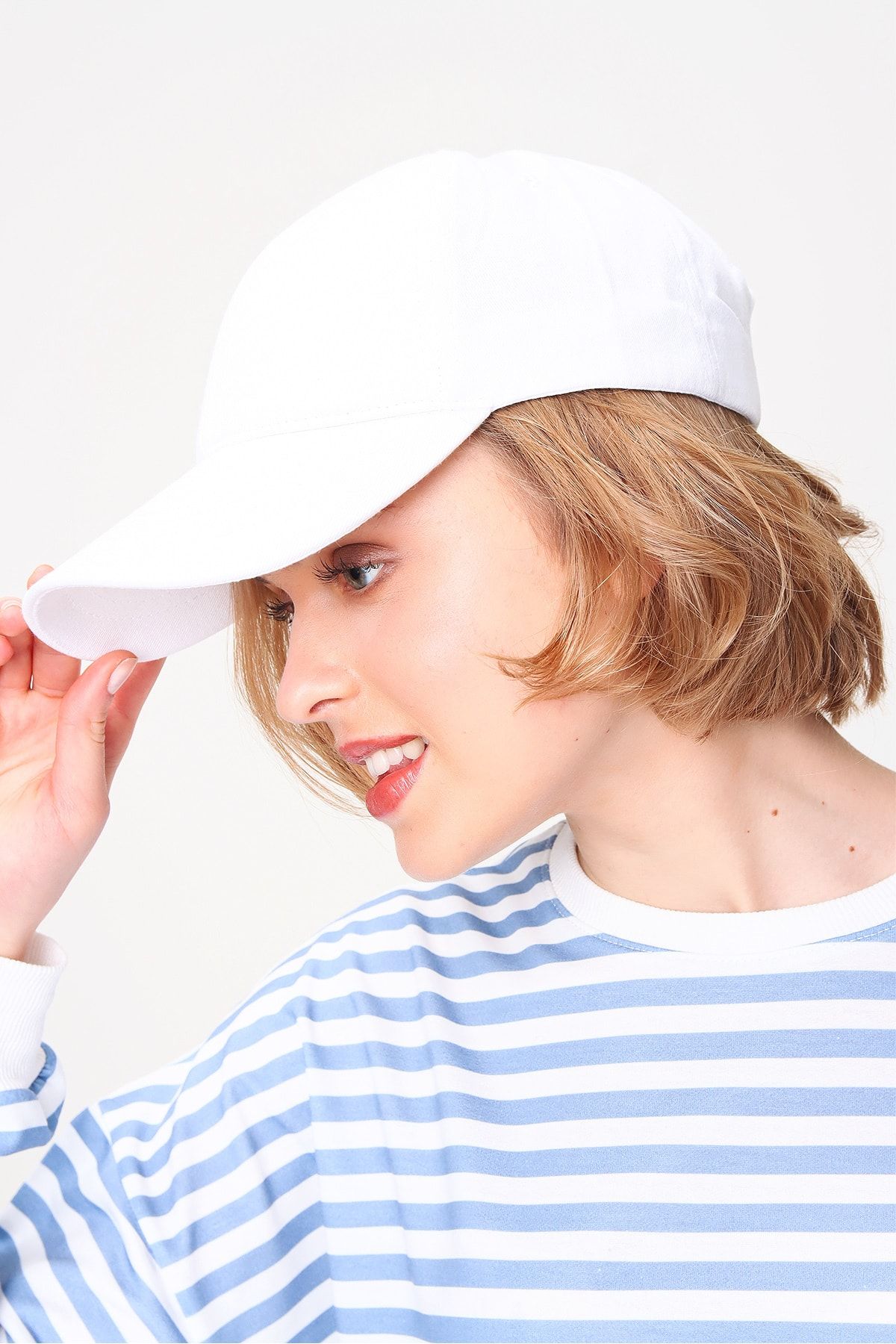 Trend Alaçatı Stili Kadın Beyaz Unisex Şapka ALC-A2160