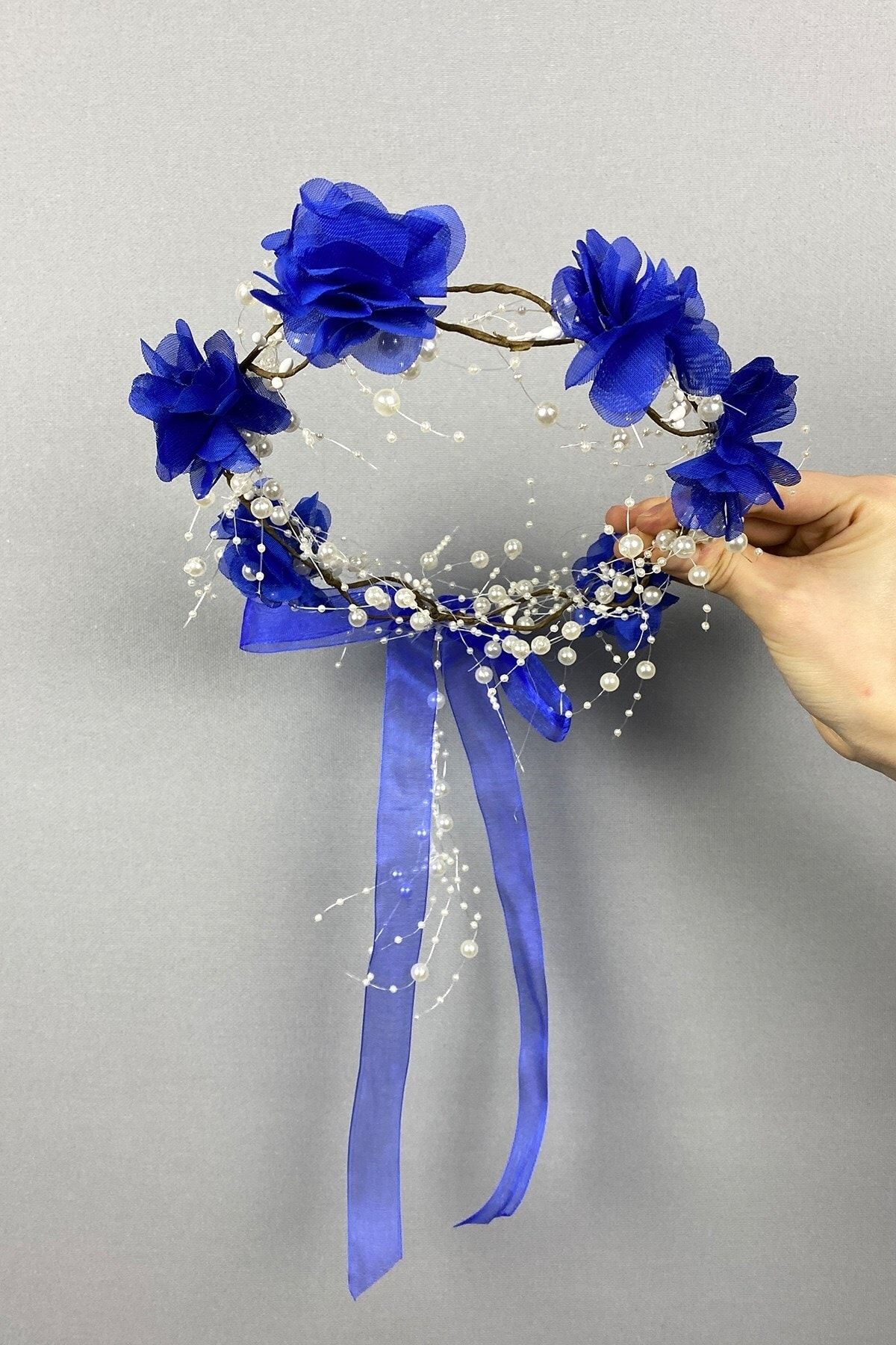 Hobigram Saks Mavi Lazer Çiçekli Incili Özel Tasarım Nedime Tacı Dış Çekim Tacı