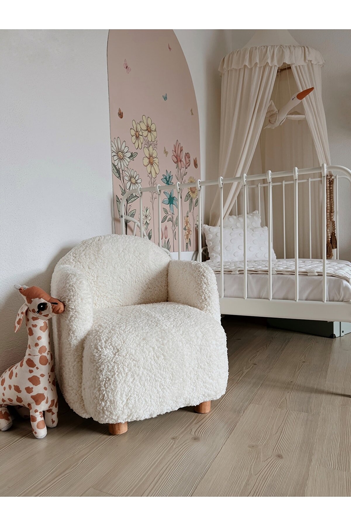 Breda Home Concept Teddy Ahşap Ayaklı Çocuk Bebek Koltuğu Sandalyesi