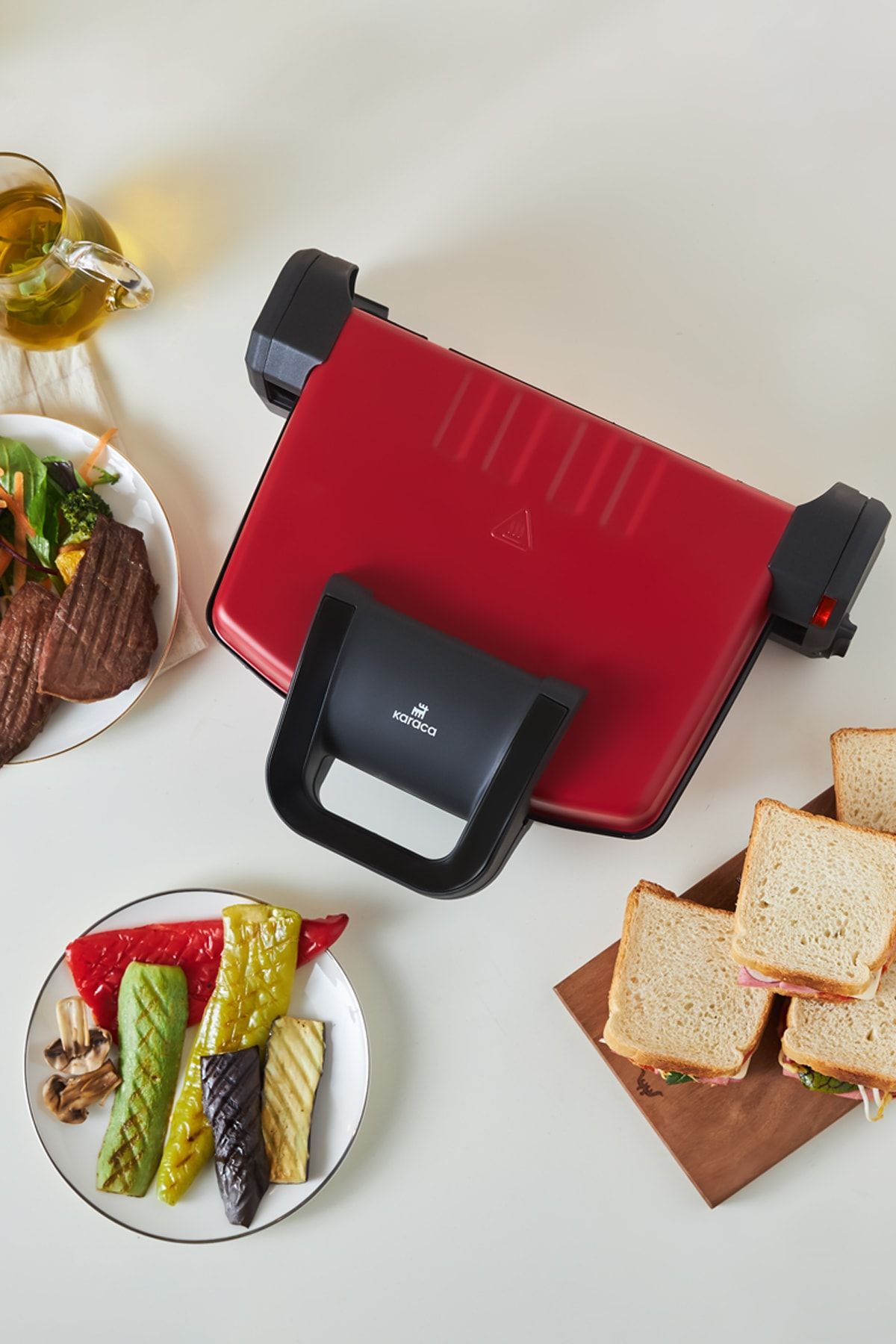 Karaca Future Essential Tost Makinesi Matte Red 1800 W