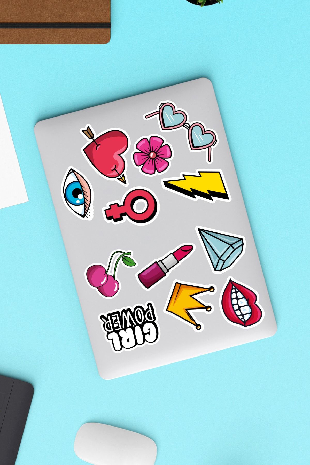 NeoPrint Retro Kadın Temalı Etiket Seti Laptop Tablet Termos Sticker Telefon Çıkartma