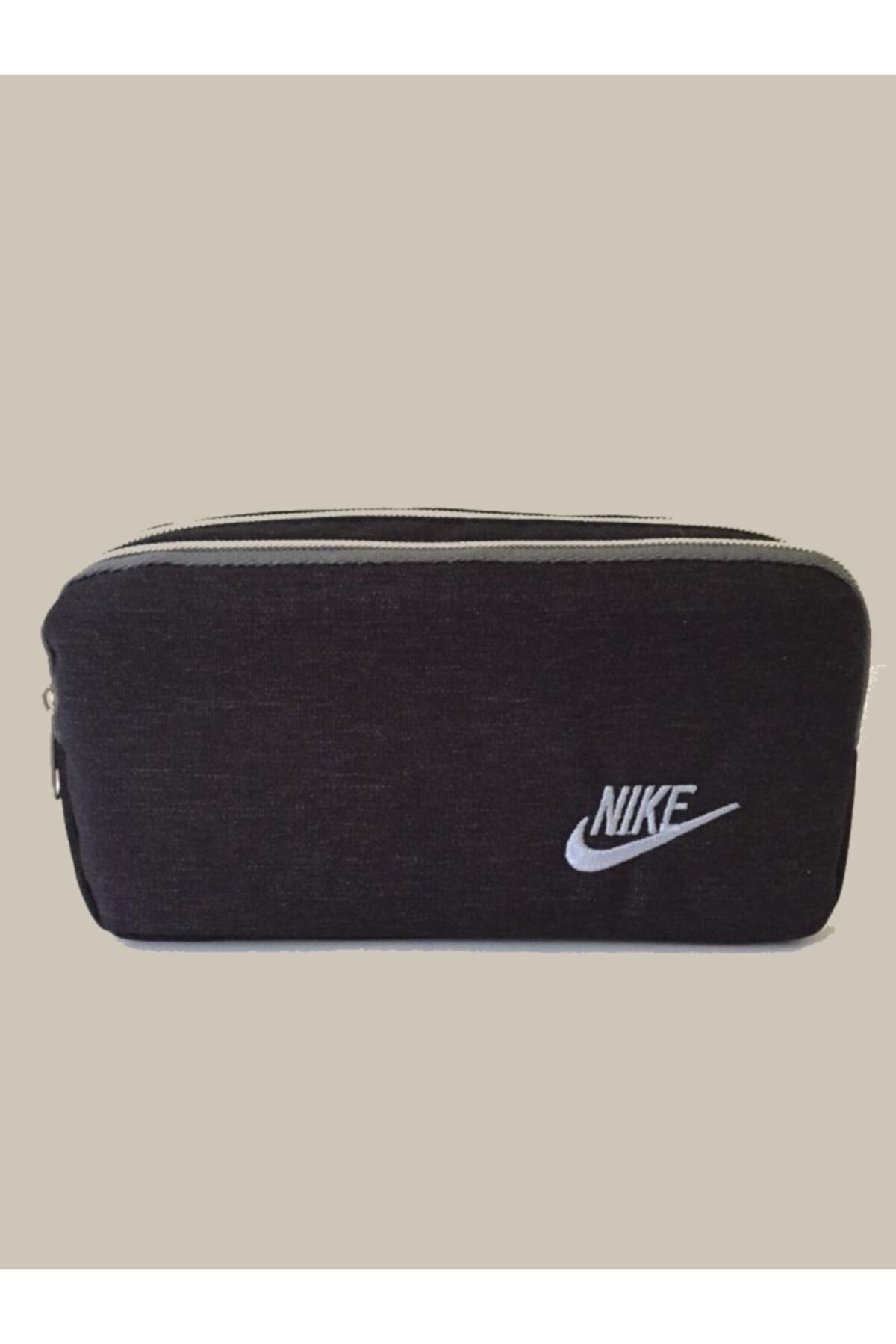 Nike 2 Bölmeli Tek Renk Kalem Kutusu