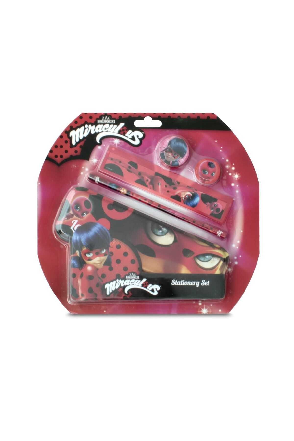 Dolphin Lisanslı Ladybug Kırtasiye Seti Lb-3765a