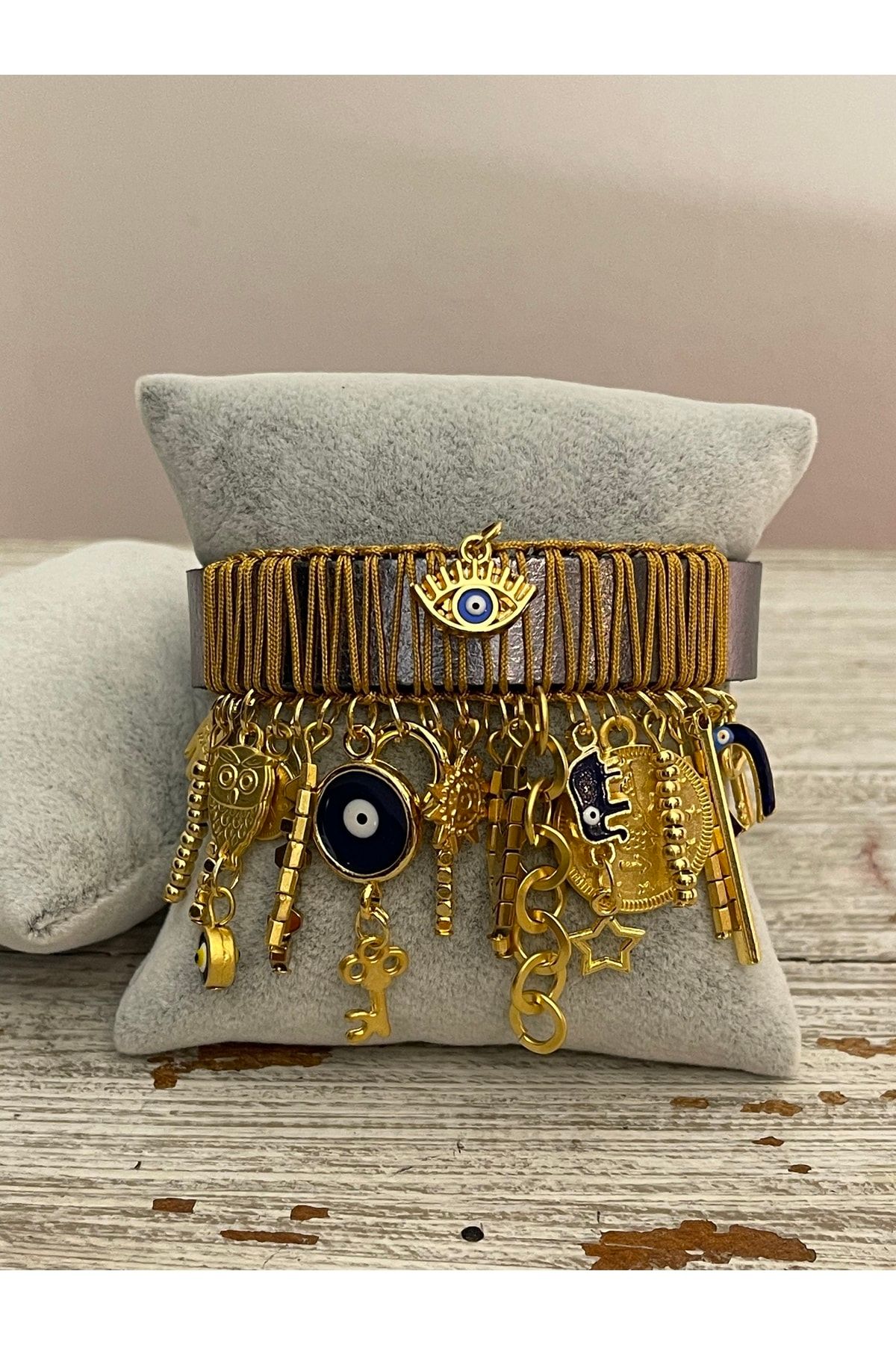 Leyla Tasarım Atölyesi El Yapımı Silver & Gold & Nazar Kolye