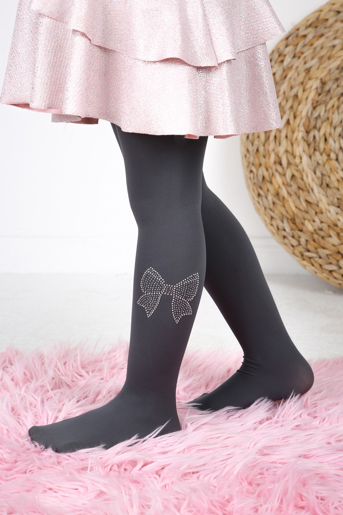 BUONUMARE Kız Çocuk Fiyonk Desen Taş Baskılı Füme Renk Muz Külotlu Çorap 1 Adet