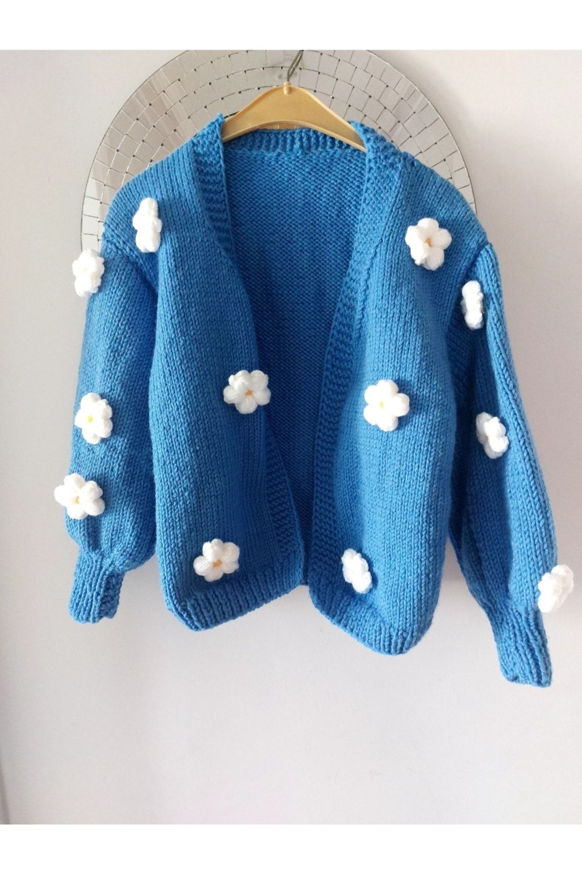 Handmade El Örgüsü Çiçekli Hırka