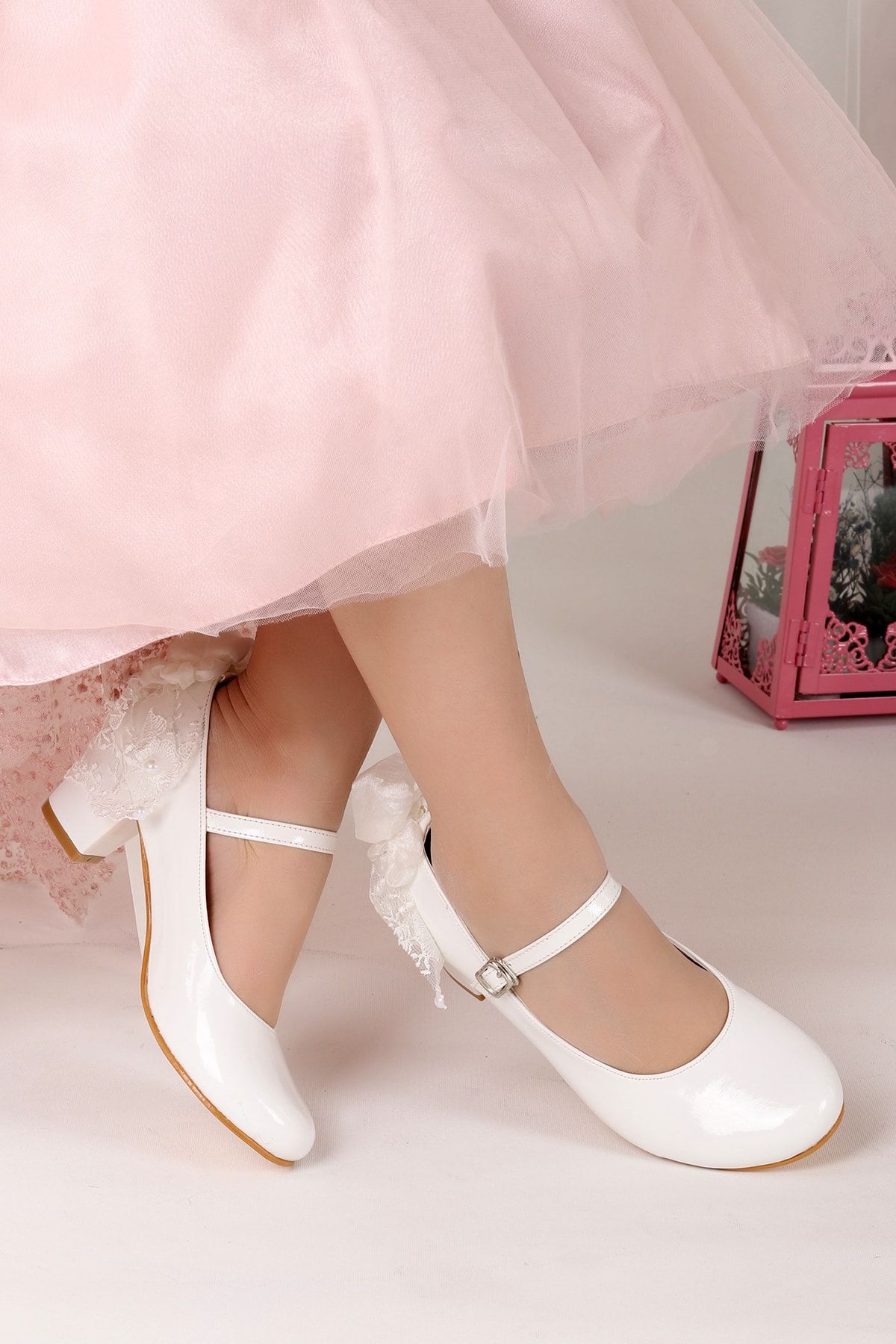 Kiko Kids Kız Çocuk Beyaz Rugan Babet Ayakkabı