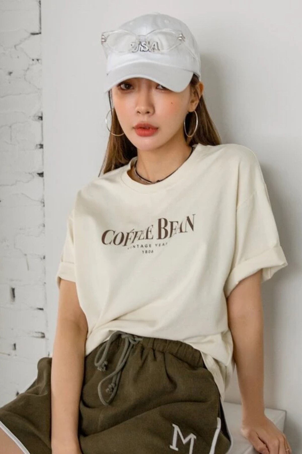 MODAGEN Kadın Bej Coffee Bean Baskılı Oversize T-shirt