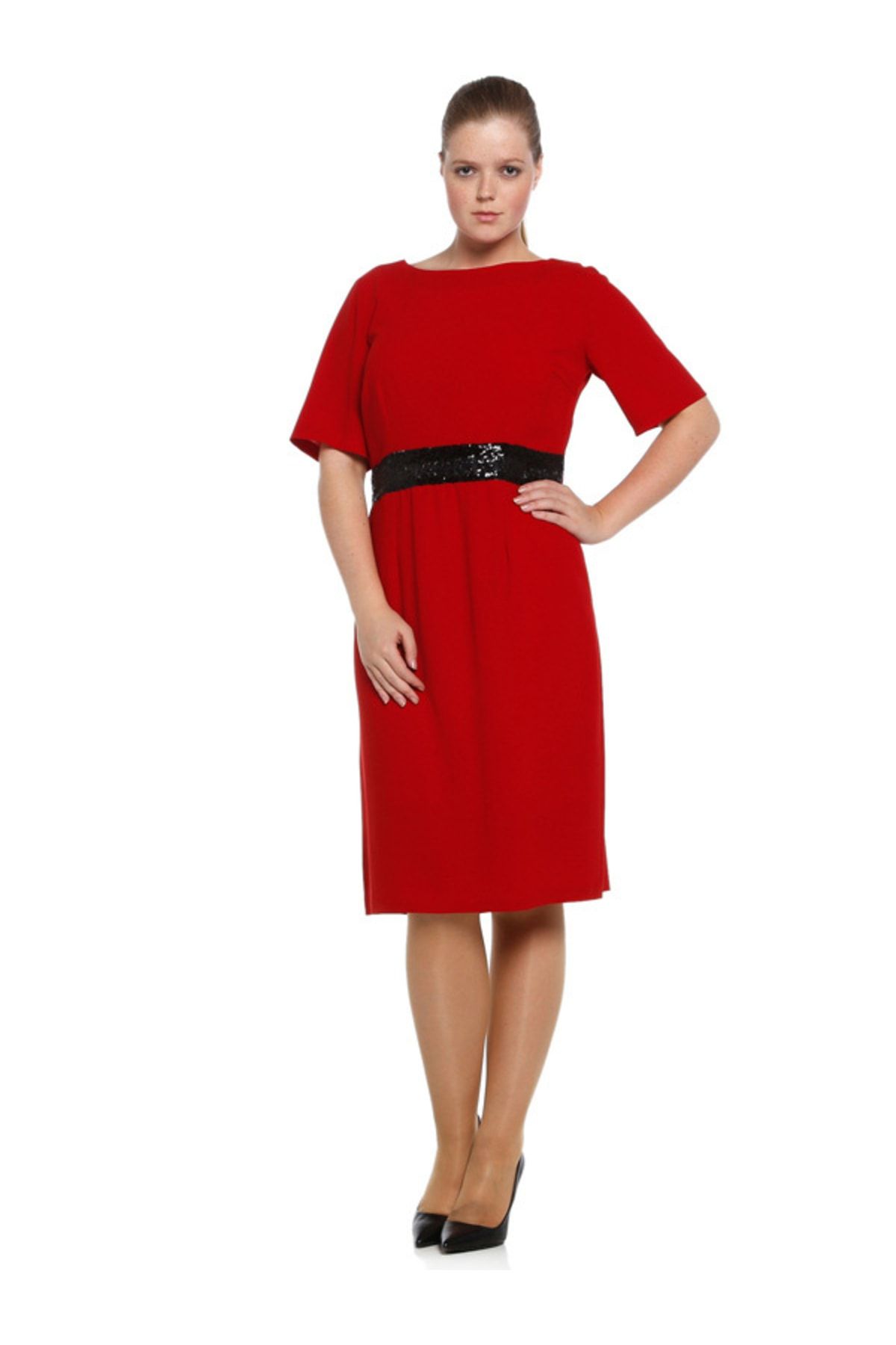 Nidya Moda Kadın Kırmızı Sırt V Pullu Payetli Kemer Abiye Elbise 4020PK
