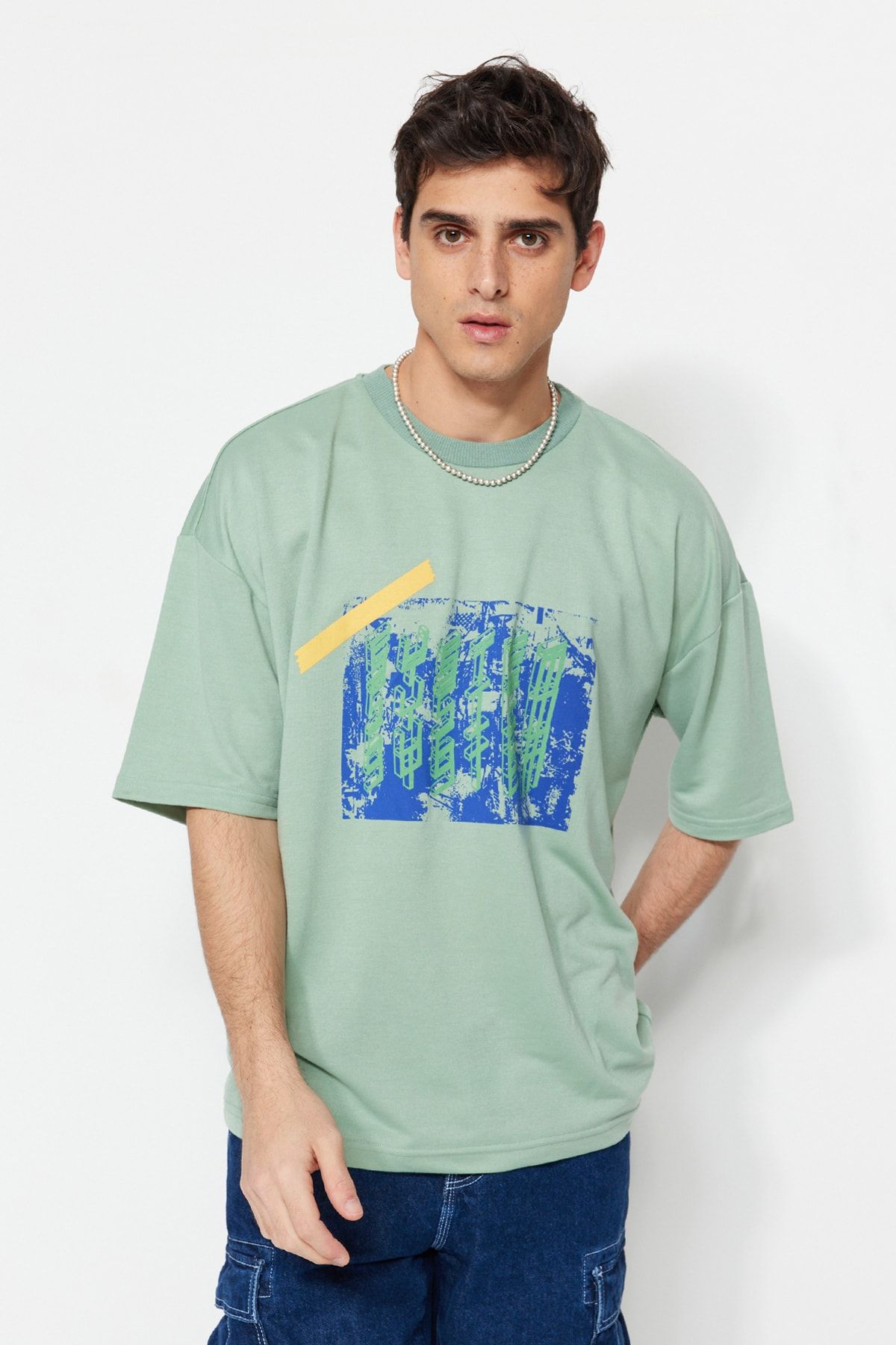 TRENDYOL MAN Mint  Oversize/Geniş Kesim Kısa Kollu Yazı Baskılı Pamuklu T-Shirt TMNSS21SW0239