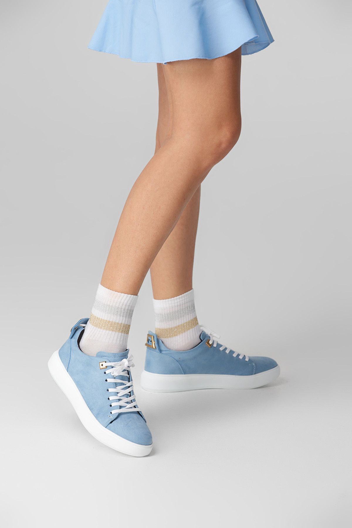 TRENDYOLMİLLA Mavi Süet Kadın Sneaker 8635