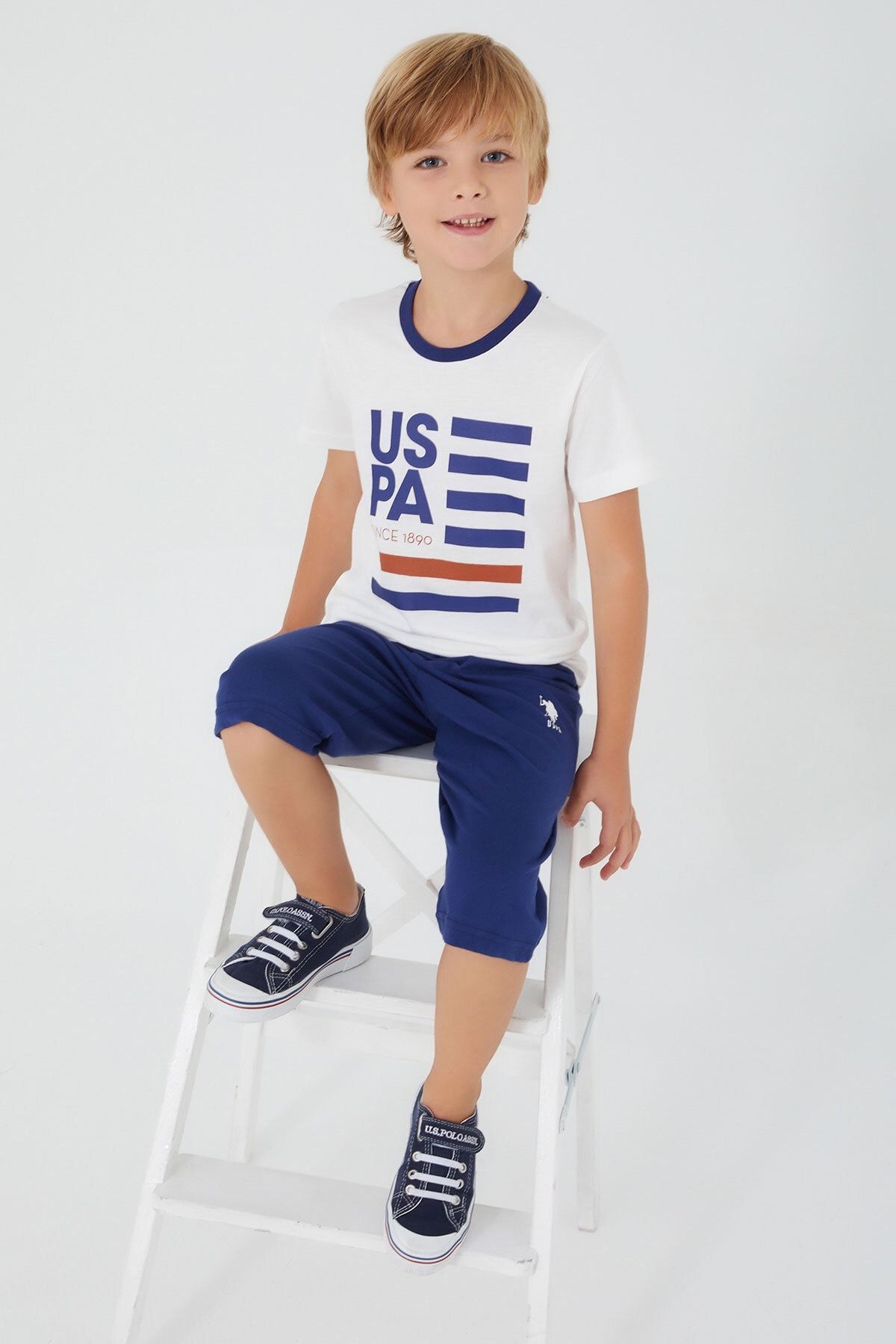 U.S. Polo Assn. Erkek Çocuk, Lisanslı, Uspa, Beyaz T-shirt- Bermuda Şort Takım