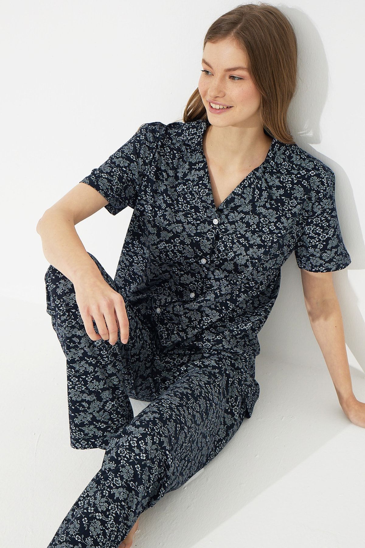 Siyah İnci Lacivert-beyaz Kısa Kollu Pamuklu Düğmeli Pijama Takımı