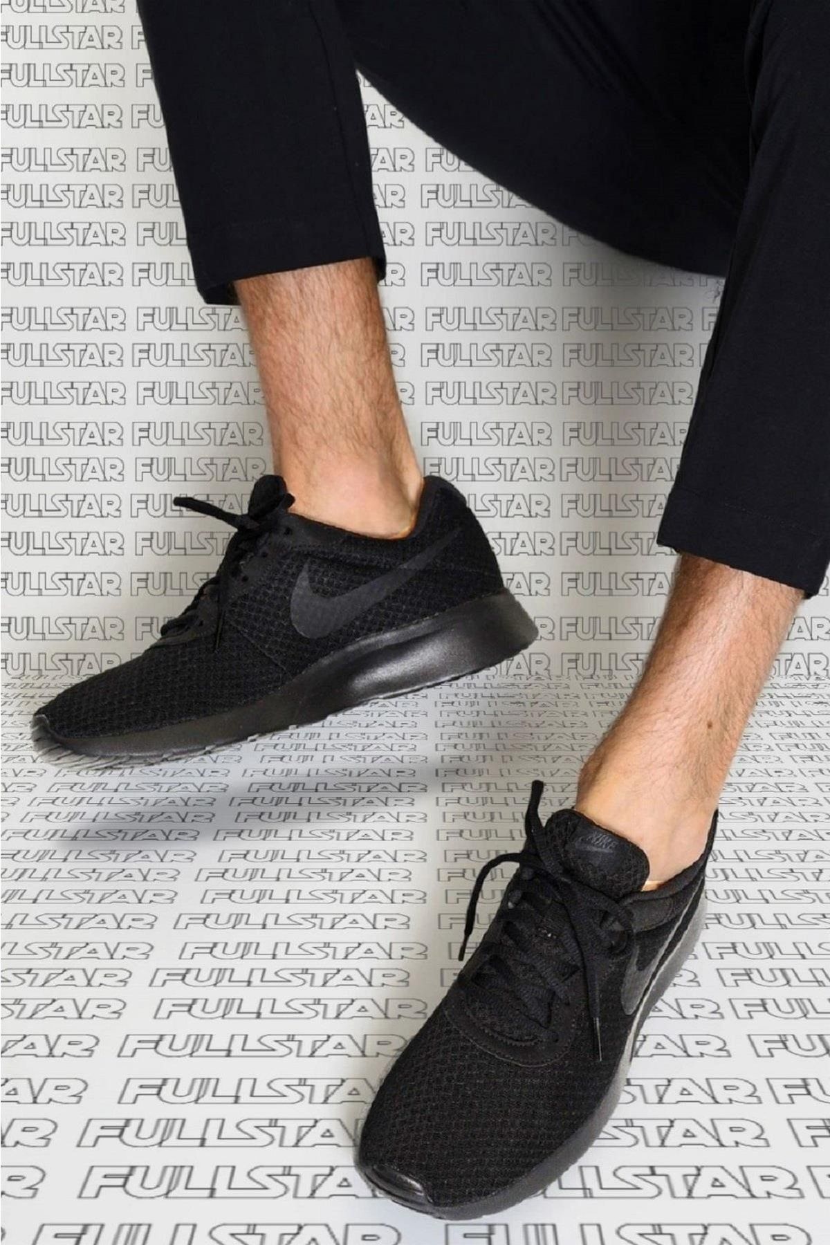 Nike Tanjun Black Sneaker Erkek Yürüşü Ve Günlük Spor Ayakkabı Siyah