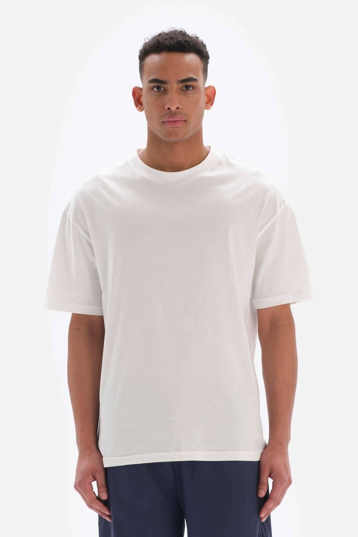 Dagi Beyaz Erkek Kort Baskılı Tişört