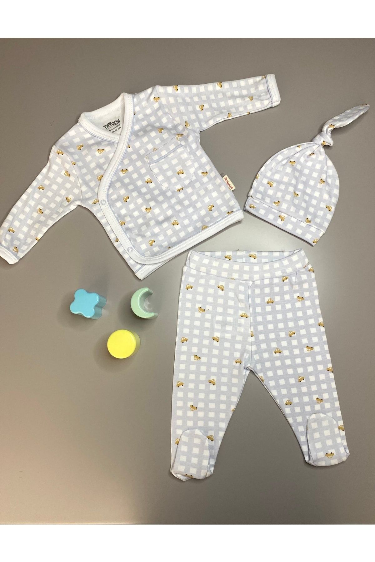 Tiffany Araba Desenli Erkek Bebek 3lü Hastane Çıkış Pijama Seti