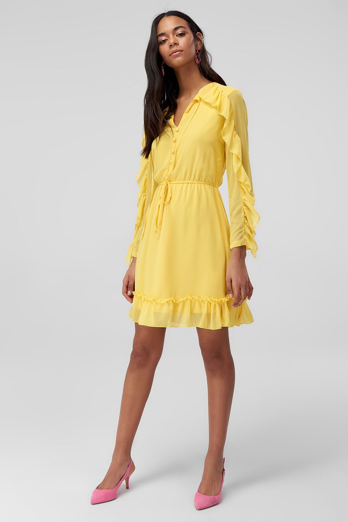 TRENDYOLMİLLA Sarı Fırfırlı  Elbise TCLSS18EH0133