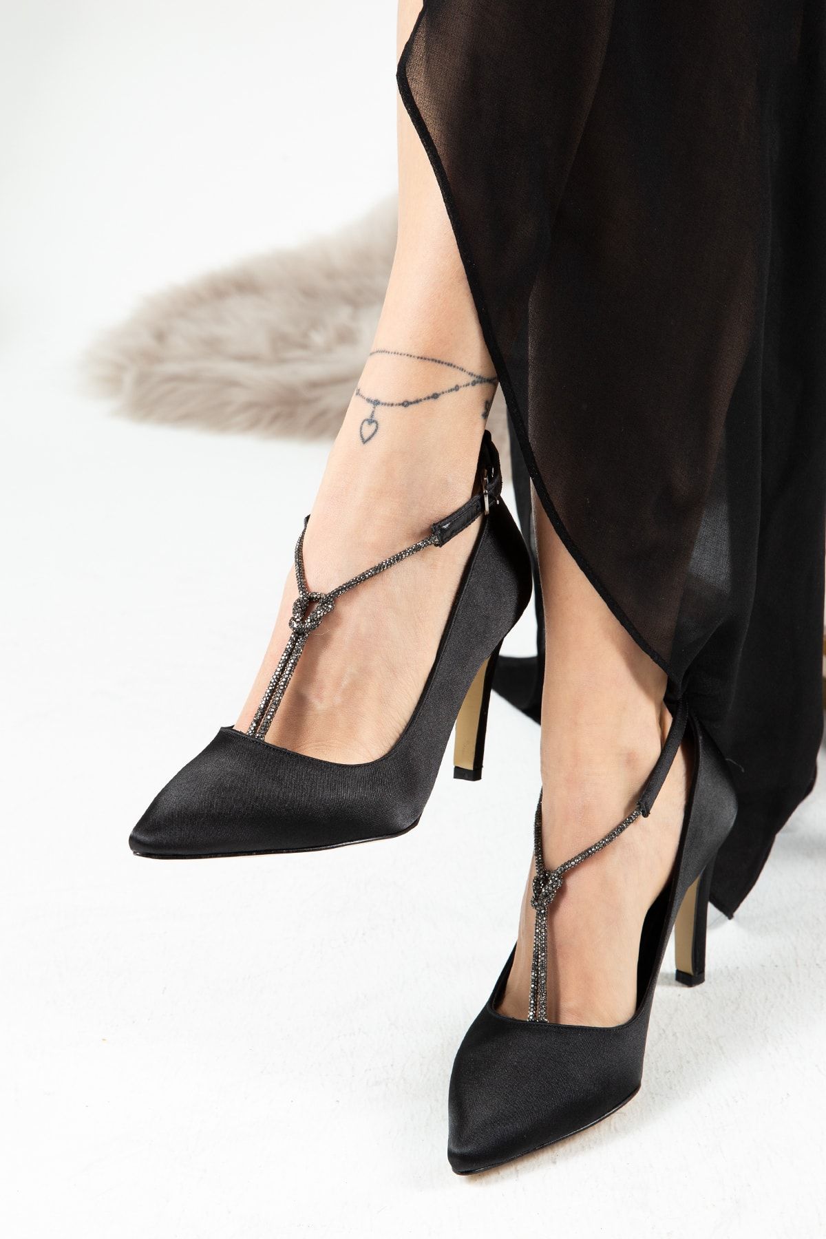 Deery Siyah Stiletto Kadın Topuklu Ayakkabı