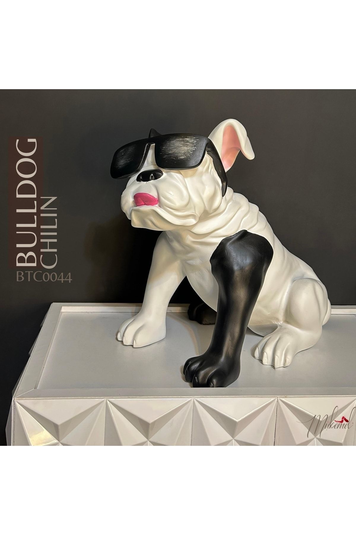 Mukemel Güneş Gözlüğü Heykeli Bulldog Figür Dekoratif Obje Ve Biblo Masa Dekorasyon Salon Ofis Aksesuarları