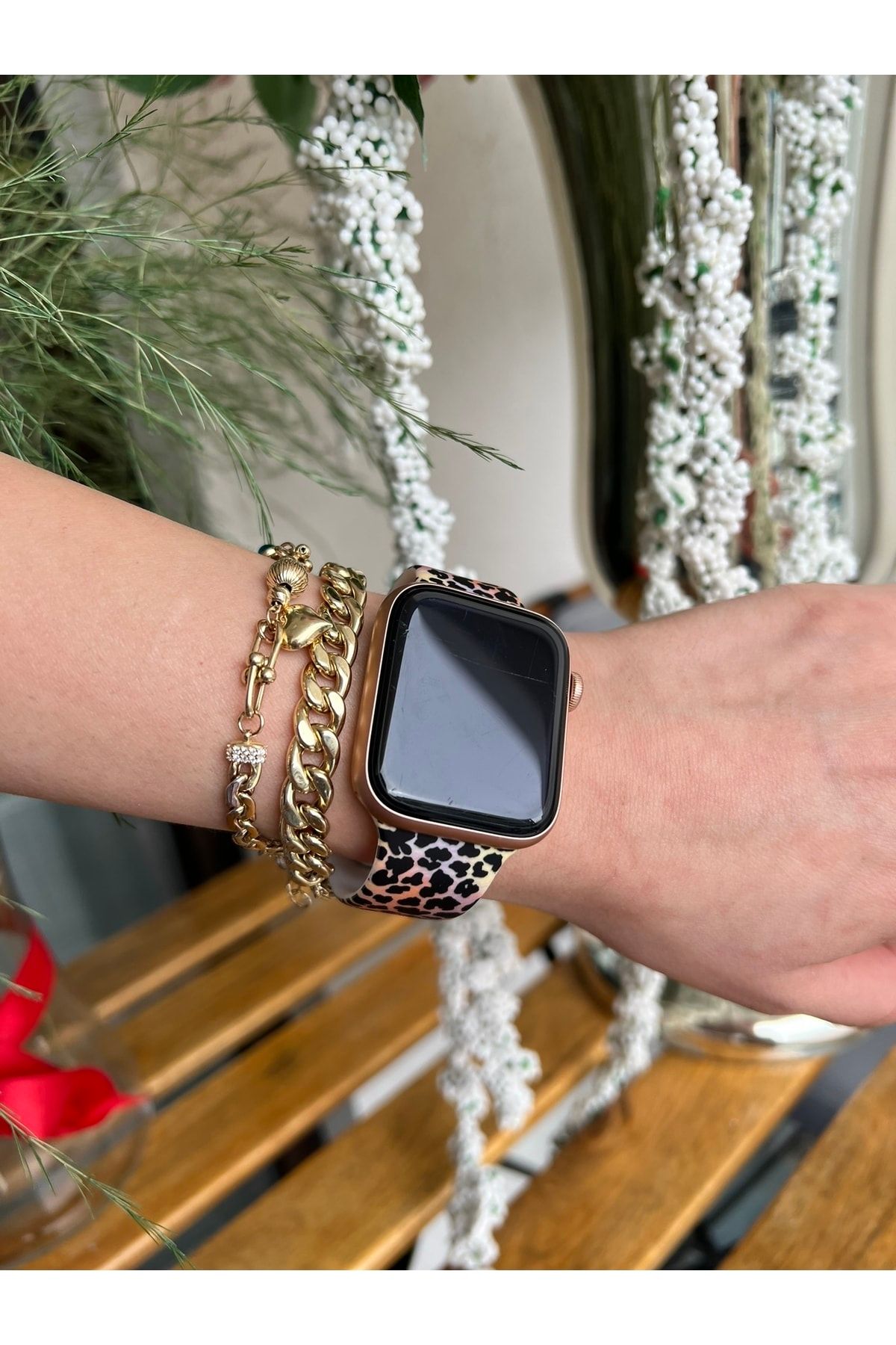 Belen Accessories Apple Watch Kordon Renkli Leopar Desen 42-44-45-49 Mm