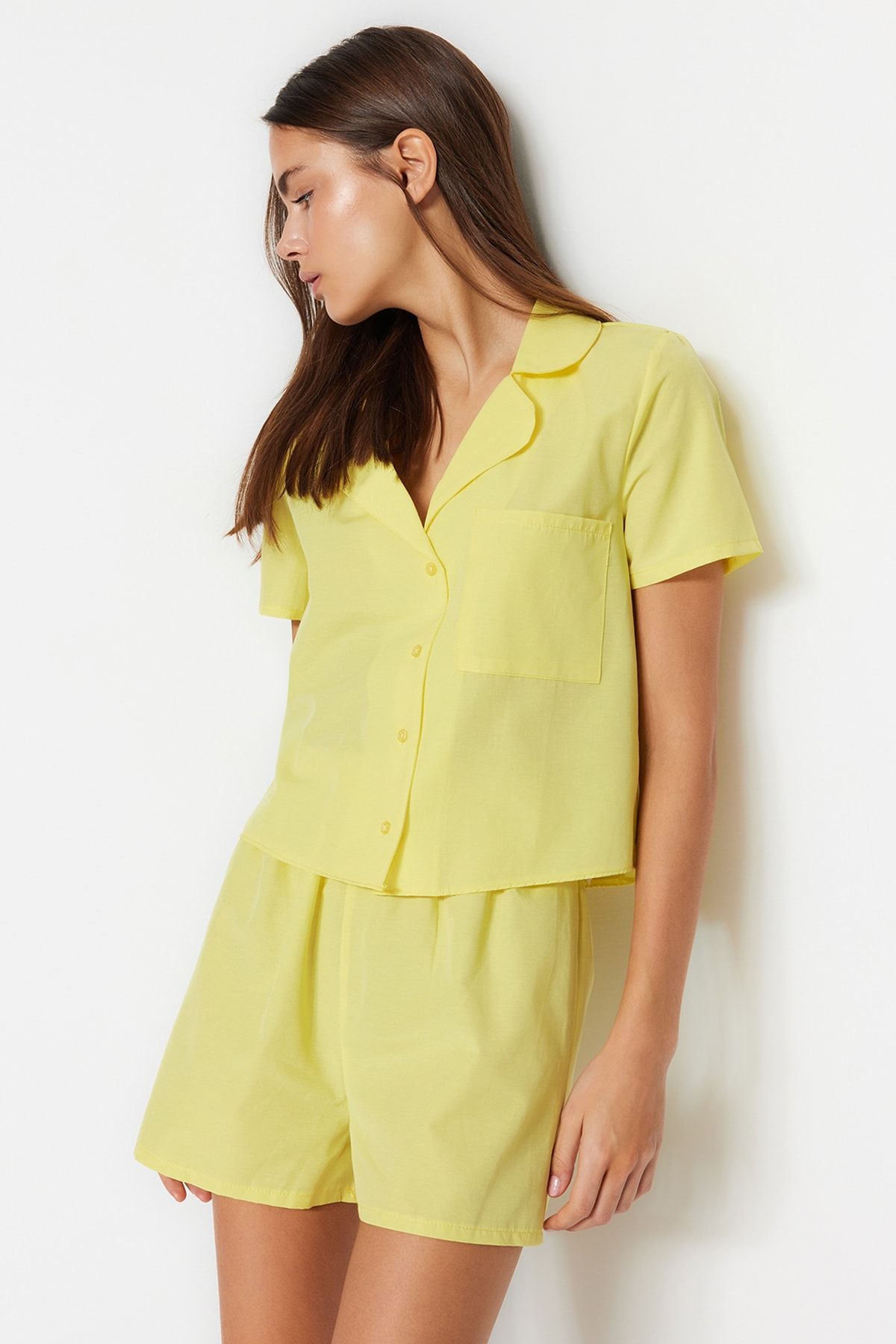 TRENDYOLMİLLA Sarı Terrycotton Gömlek-Şort Dokuma Pijama Takımı THMSS23PT00132