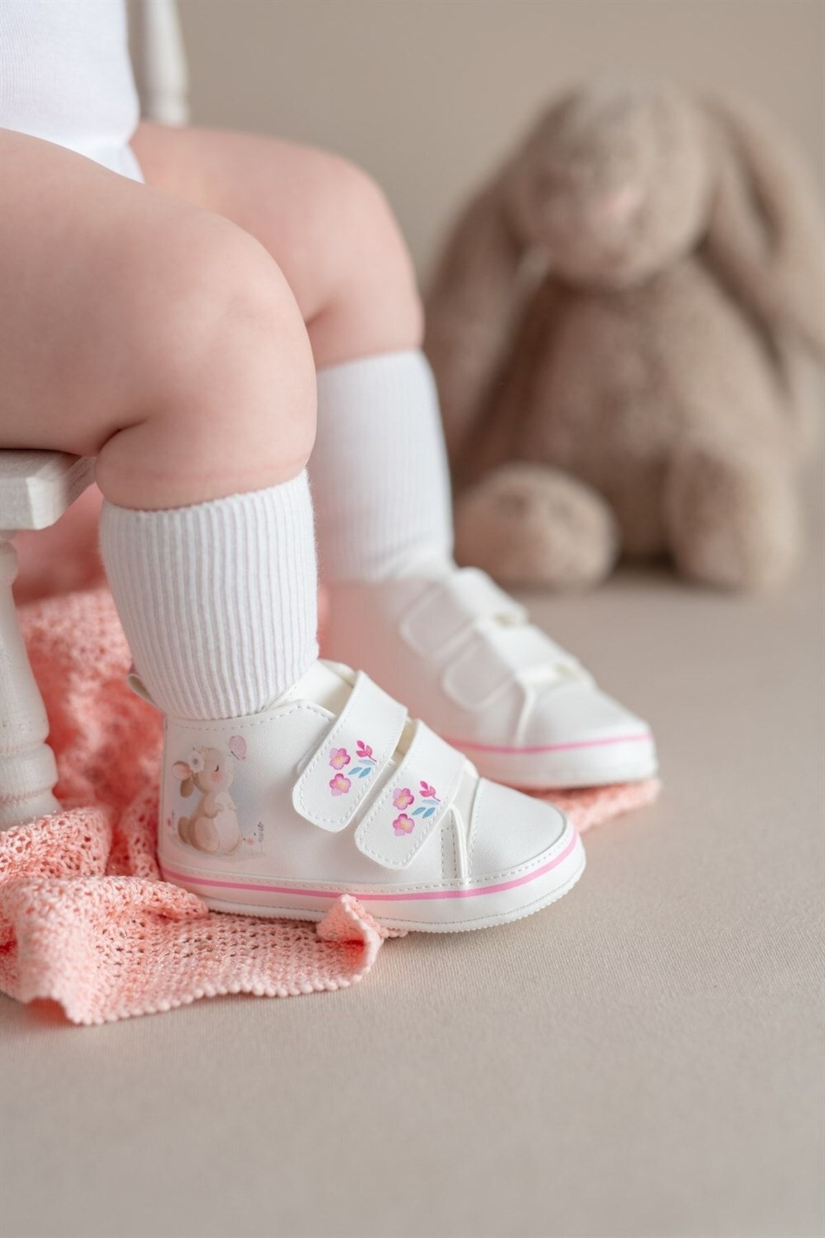 First Step Tavşan Kız Bebek Cırtcırtlı Patik Ilk Adım Ayakkabısı