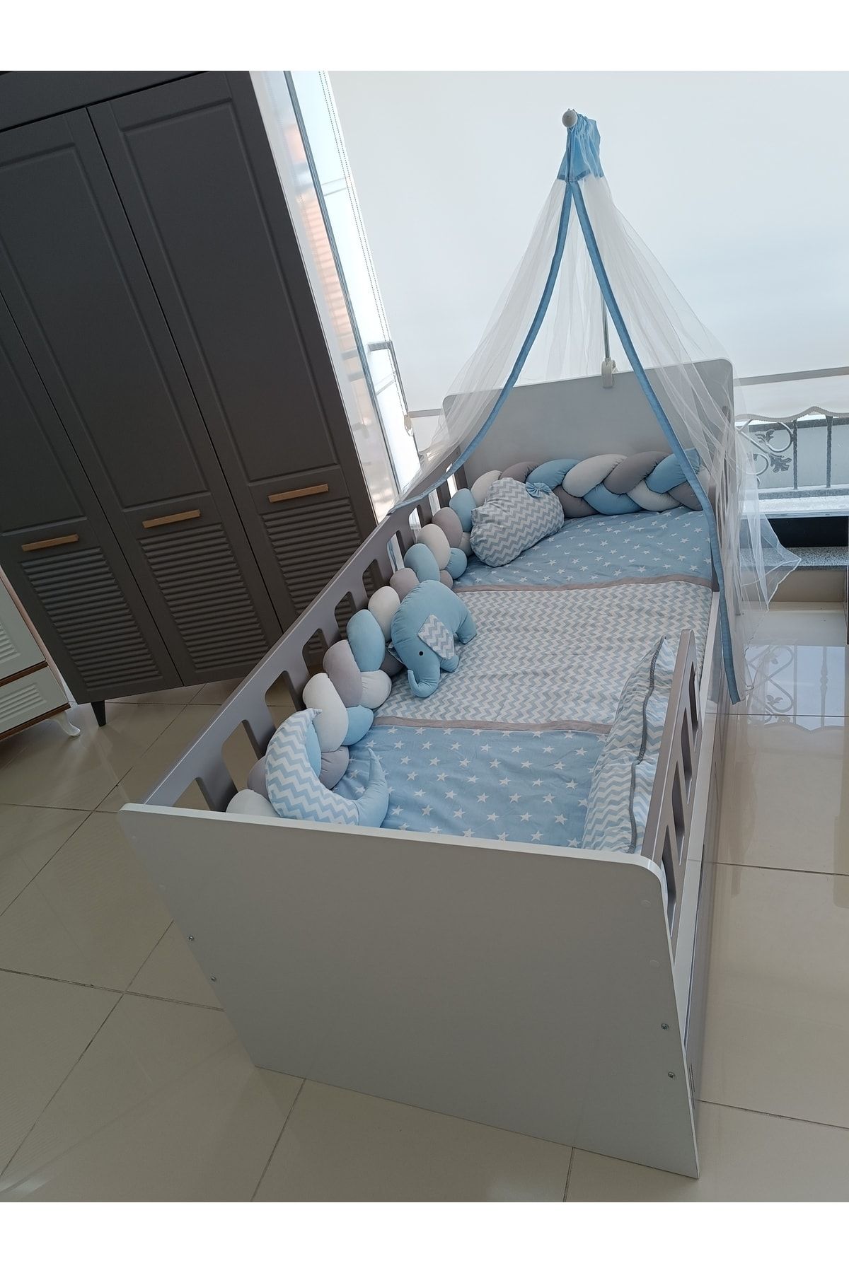 BEMOLYA Montessori Fil Ve Yıldız Desenli Mavi Zincir Örgülü Pamuk Bebek Çocuk Uyku Seti Gri Mavi Beyaz Erkek