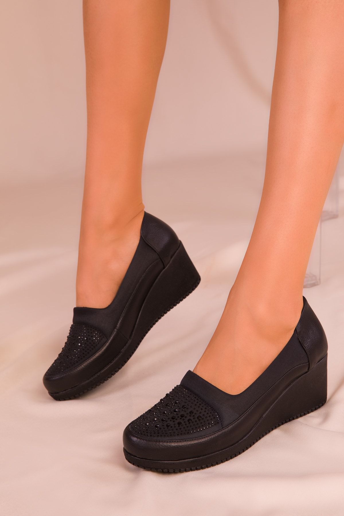 SOHO Siyah Kadın Dolgu Topuklu Ayakkabı 15979