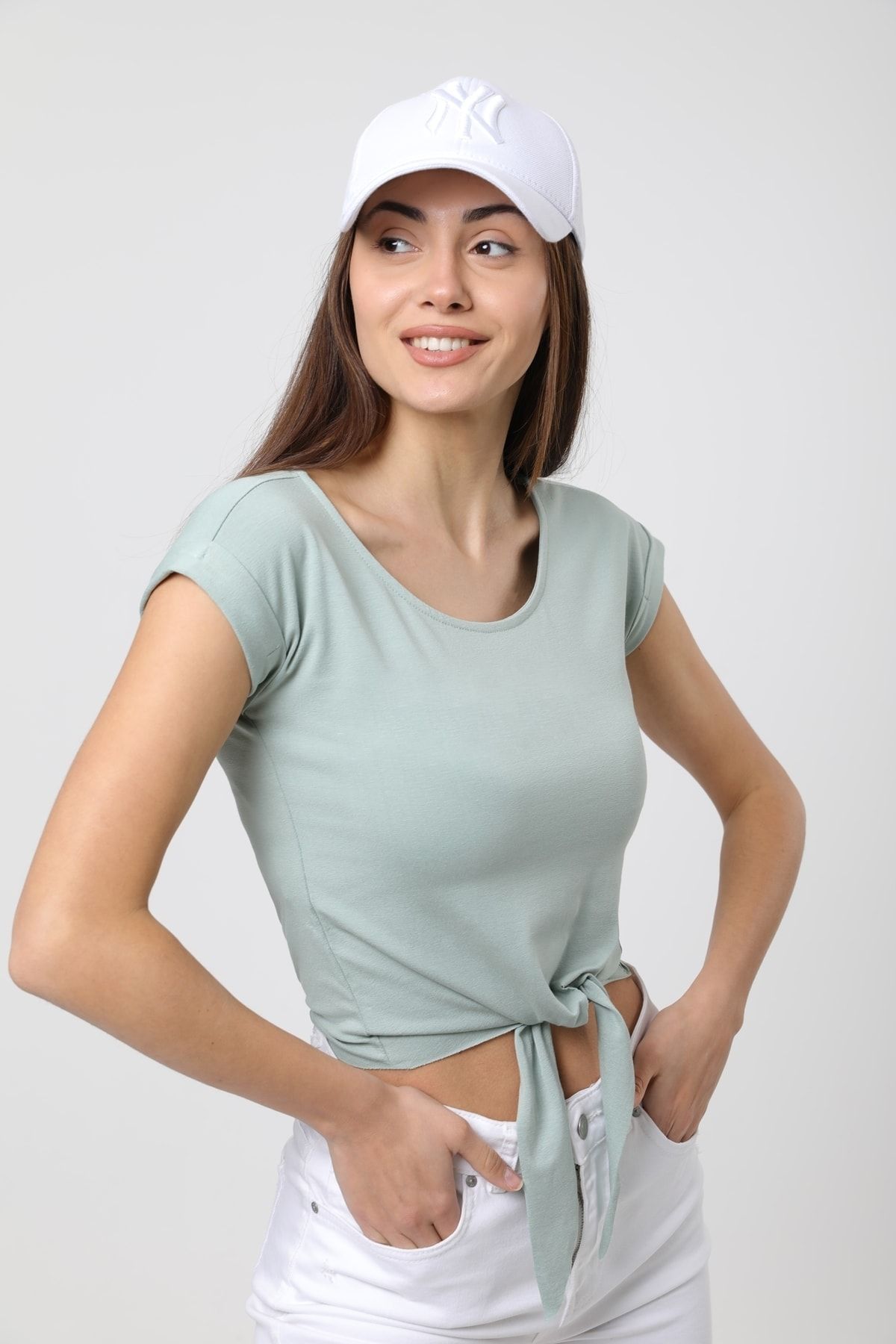 MD trend Kadın Mint Yeşil Geniş Bisiklet Yaka Önü Bağlamalı Crop T-shirt