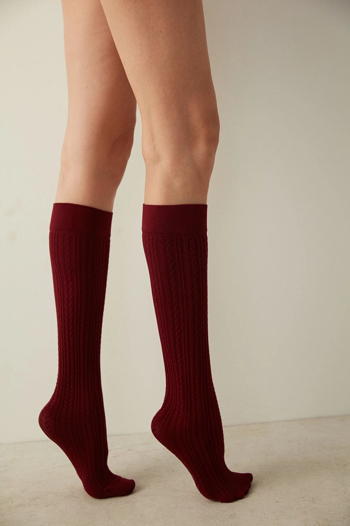 Penti Kadın Knit Bordo 200 Denye Kalın Kışlık Kendinden Desenli Dizaltı Pantolon Çorabı