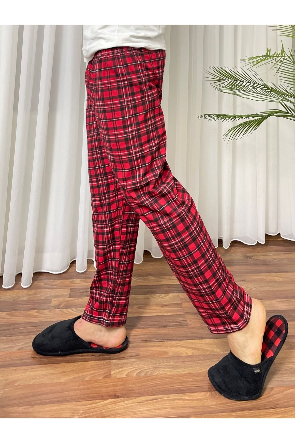 Betimoda Erkek Pamuklu Cepsiz Ekose Desenli Pijama Altı Eşofman Kırmızı Siyah Kareli