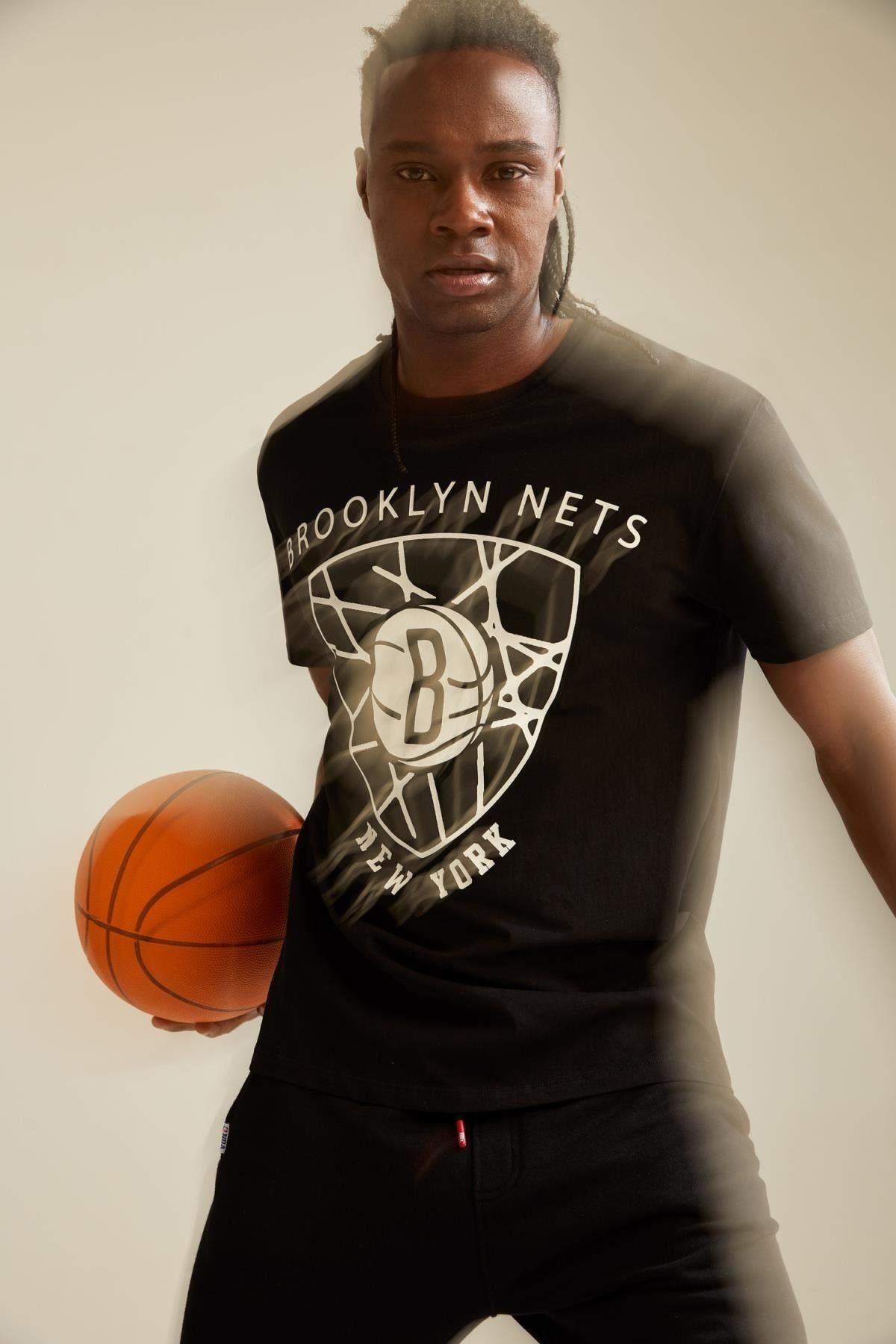 Defacto Fit Nba Brooklyn Nets Regular Fit Bisiklet Yaka Kısa Kollu Tişört