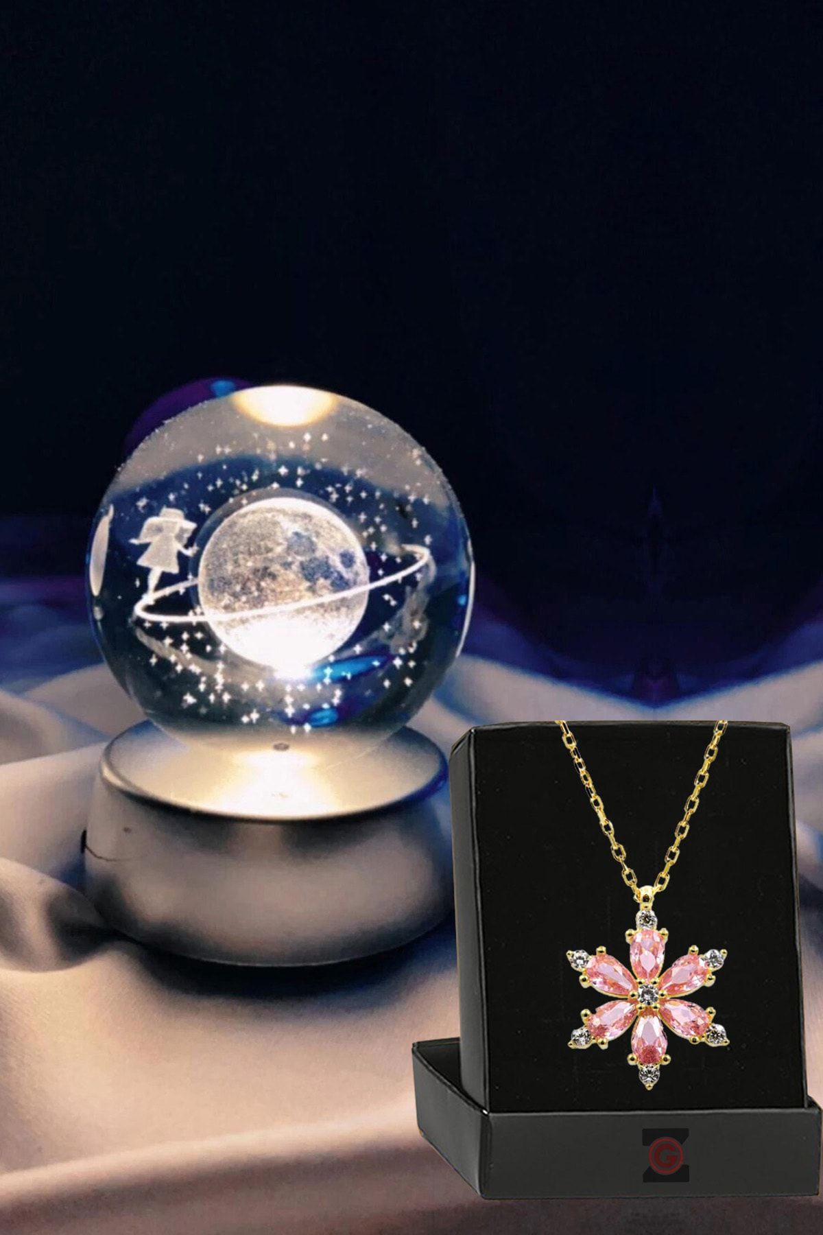 Zemtigo Renk Değiştiren Led Işıklı Cam Satürn Kız Küre Dolunay Lamba Ve Pembe Lotus Kamelya Çiçeği Kolye