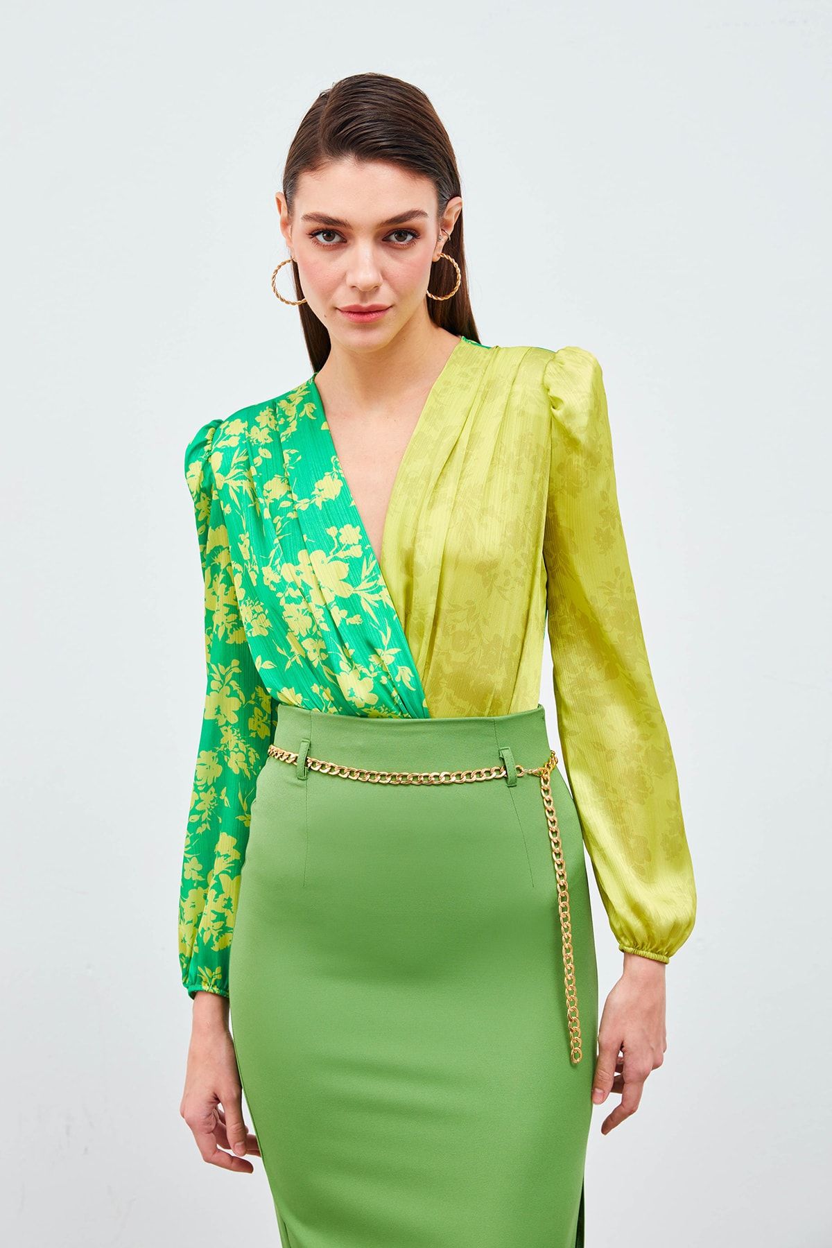 Sateen Desenli Kruvaze Bodysuit Bluz - Yağ Yeşili-yeşil