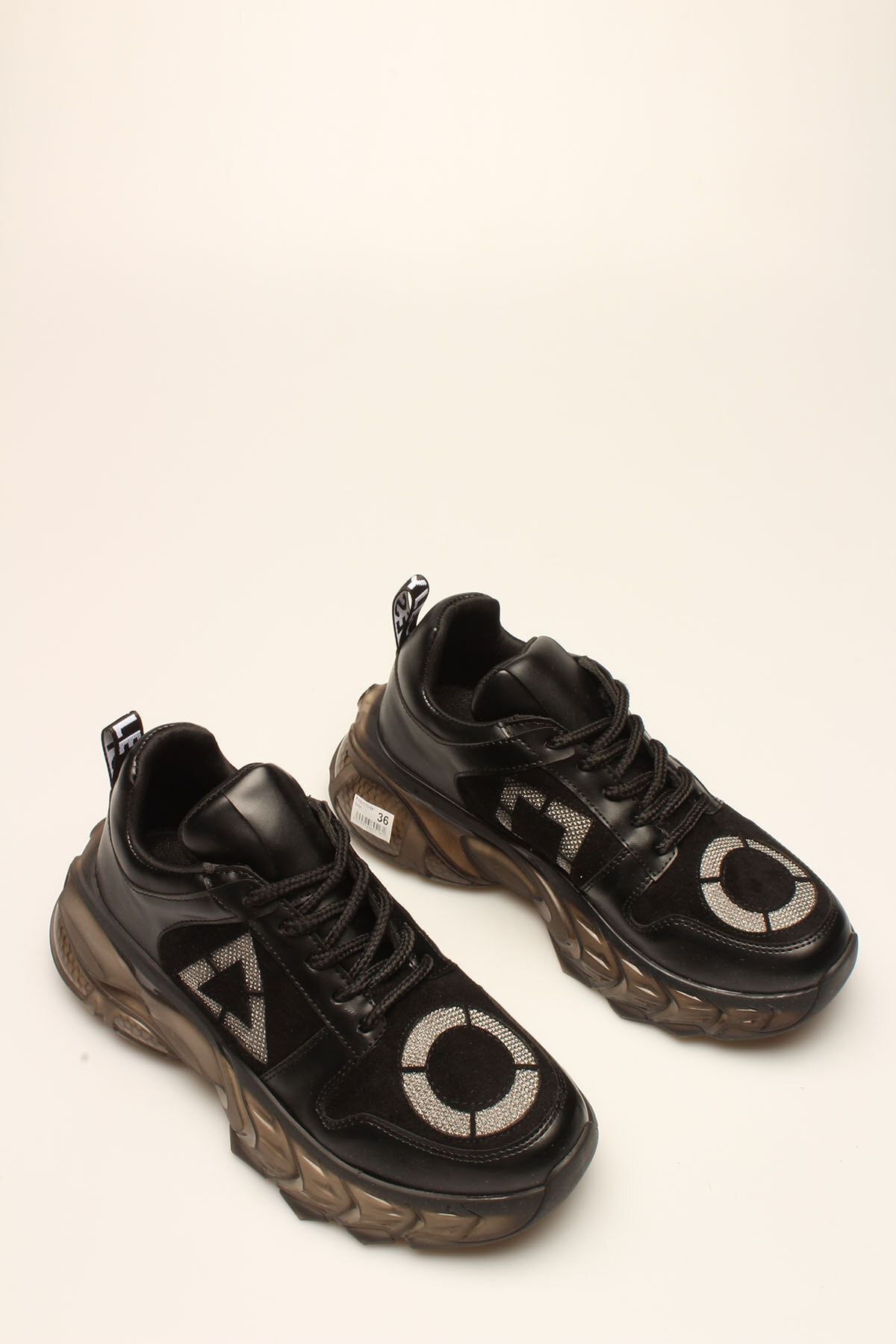 Rovigo Siyah Mat Taşlı Kadın Spor Ayakkabı
