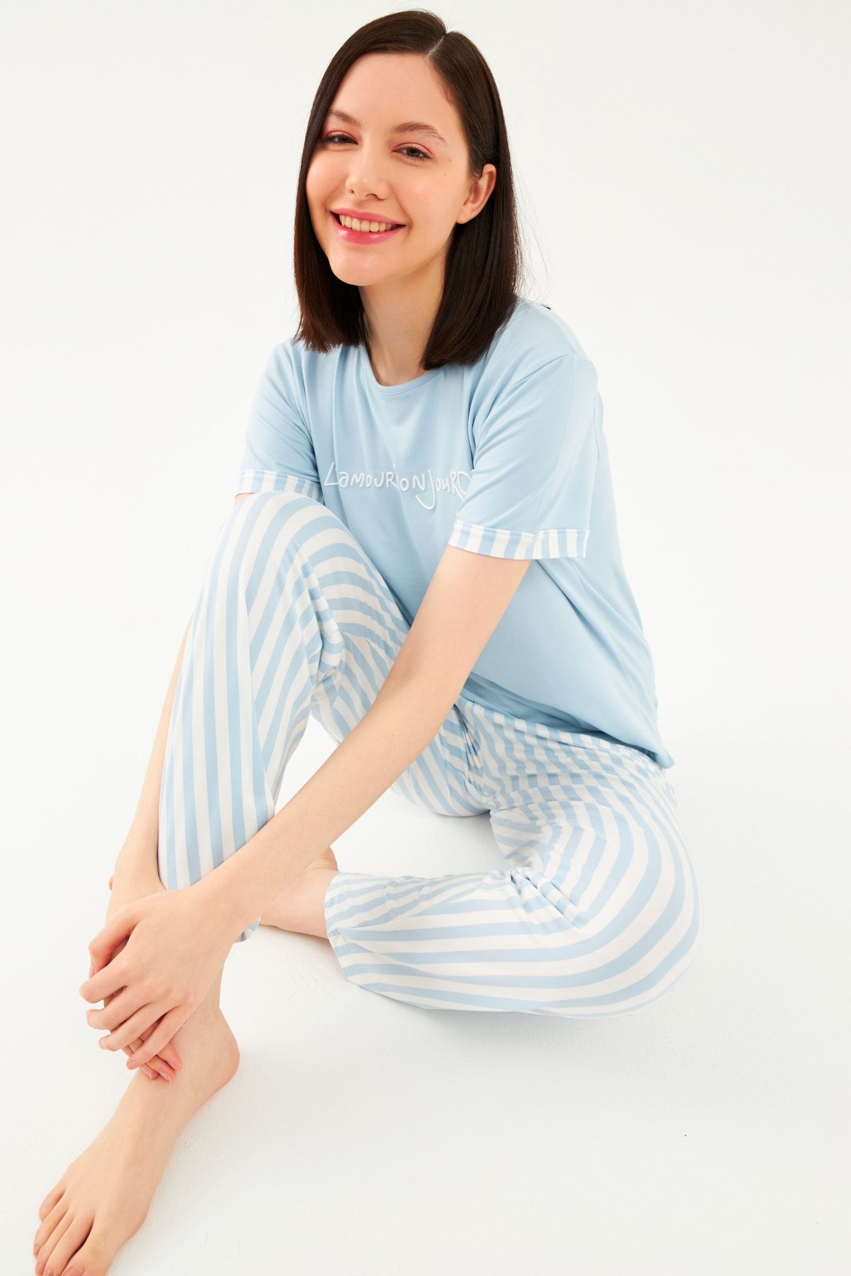 Ecrou Kadın Mavi Ekru Çizgili Alt Mavi T-shırt 2li Pijama Takım