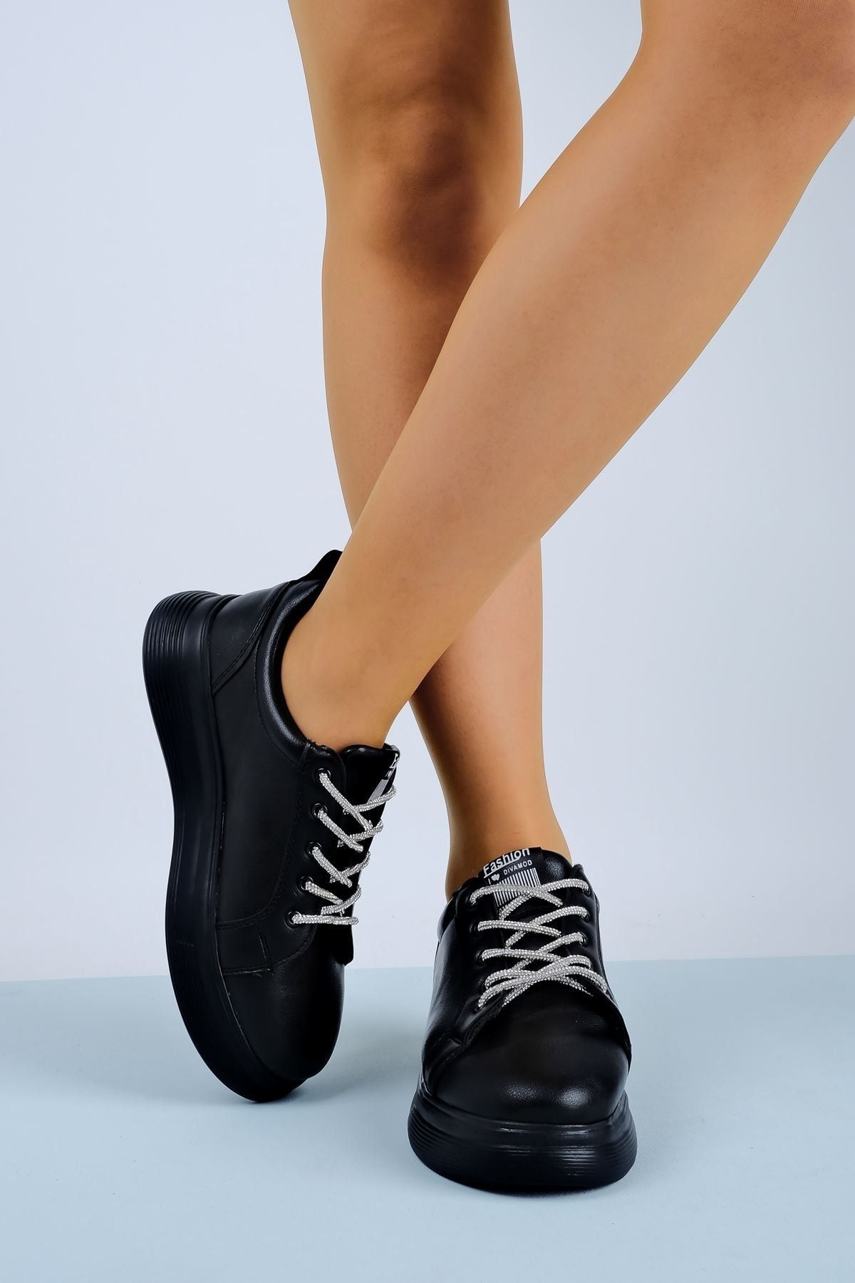 LAL SHOES & BAGS Kadın Spor Ayakkabı Bağcık Parlak Taşlı-siyah