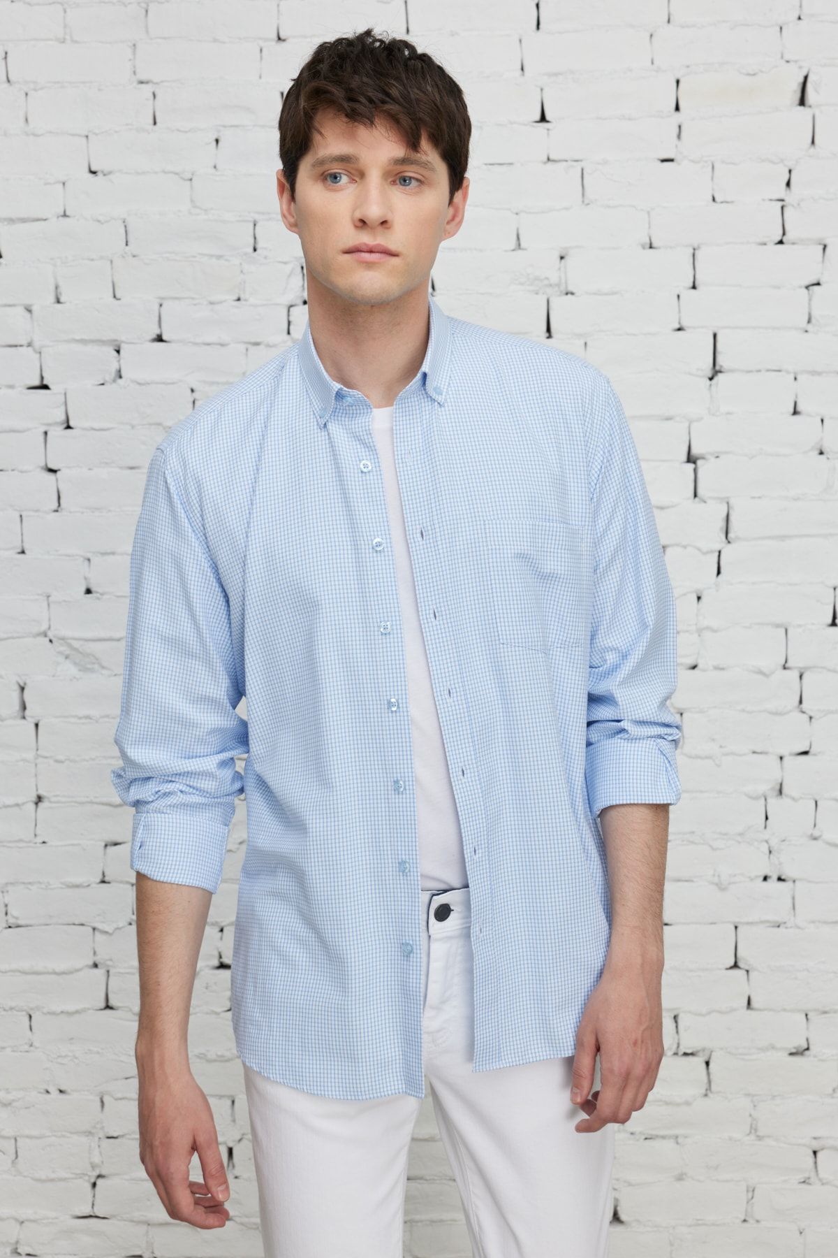 Altınyıldız Classics Erkek Beyaz-mavi Comfort Fit Rahat Kesim Düğmeli Yaka Pamuklu Armürlü Gömlek