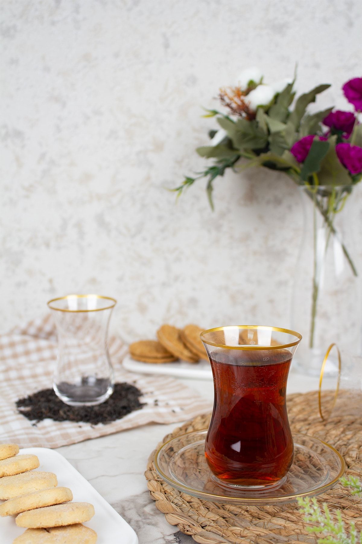 çarşıdayız 12 Parça Kristal El Işçiliği Işlemeli Gold Çay Bardağı Çay Seti - Gold Set