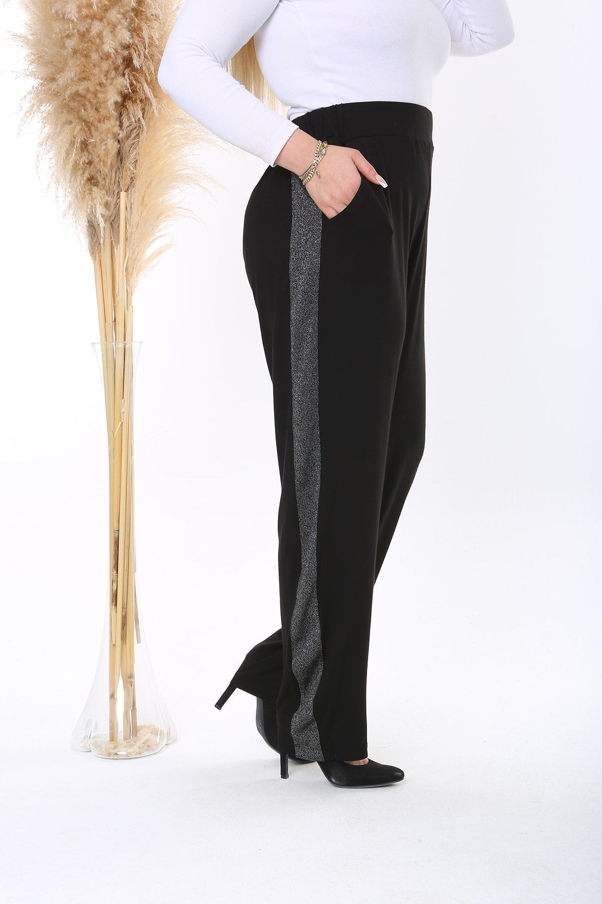 XL Modam Kadın Büyük Beden Sim Detaylı Siyah Viskon Pantolon