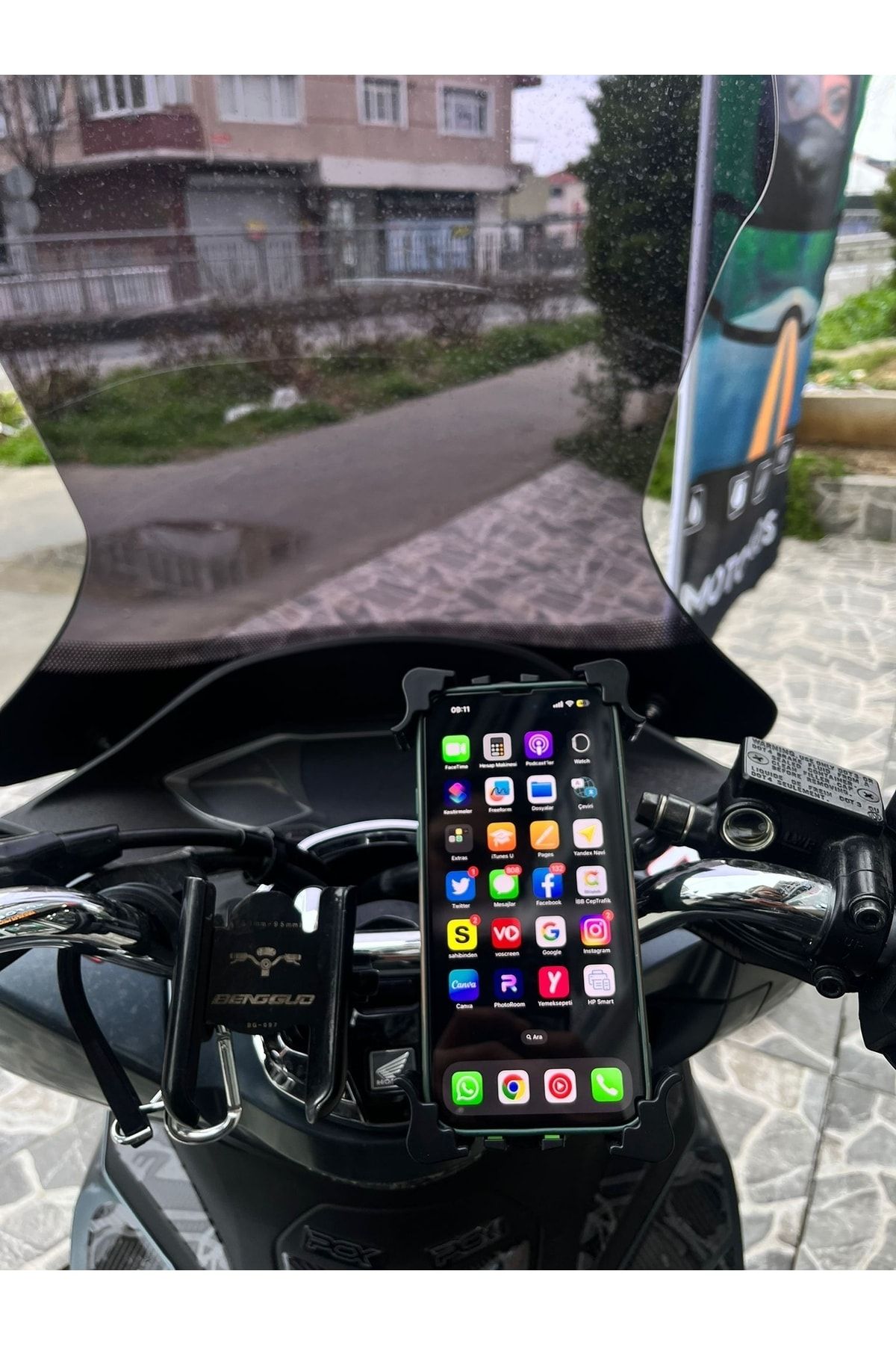 Motobros Motosiklet Telefon Tutucu Premium Özel Ayarlanabilir Darbelere Karşı Koruma Telefon Tutucu