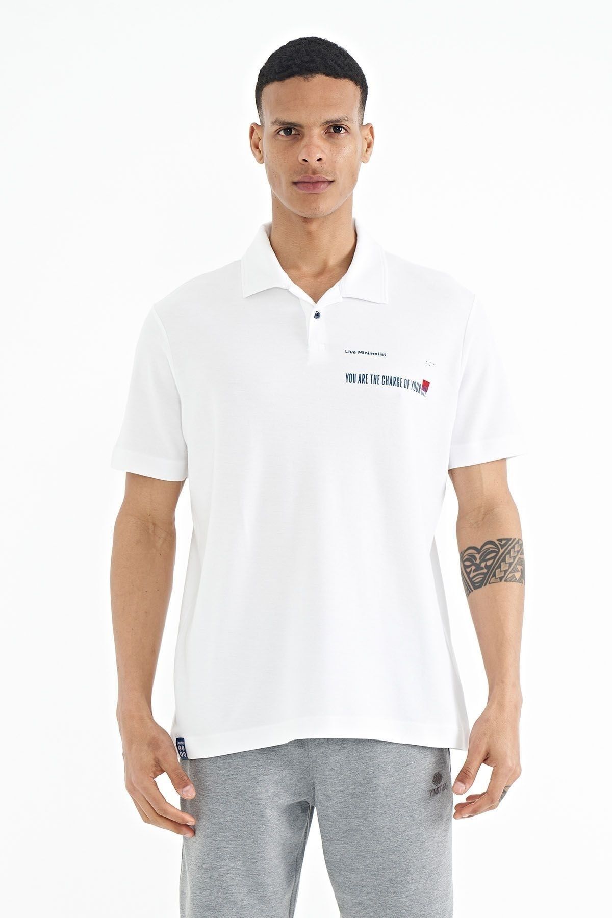 TOMMY LIFE Beyaz Yazı Baskılı Standart Form Polo Yaka Erkek T-shirt - 88236