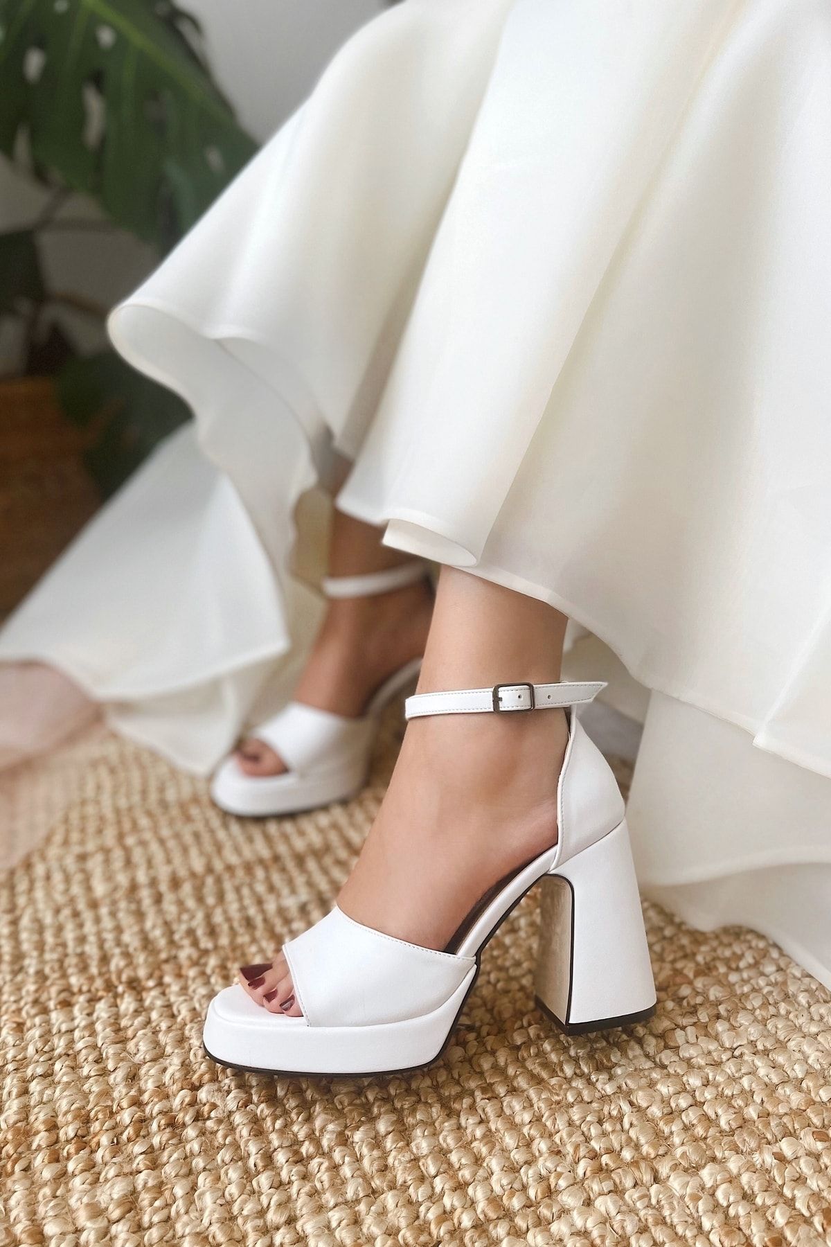 POLKA STORE Kadın Bride Gelin Nikah Düğün Ayakkabısı Mat Deri Platformlu Tek Bant Yüksek Topuklu Ayakkabı